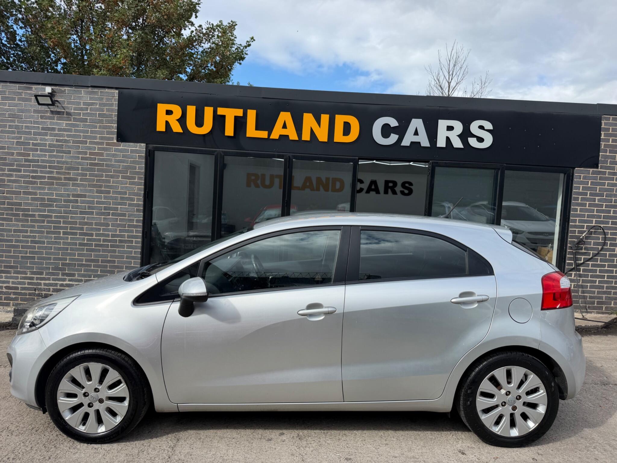 Kia Rio view 7