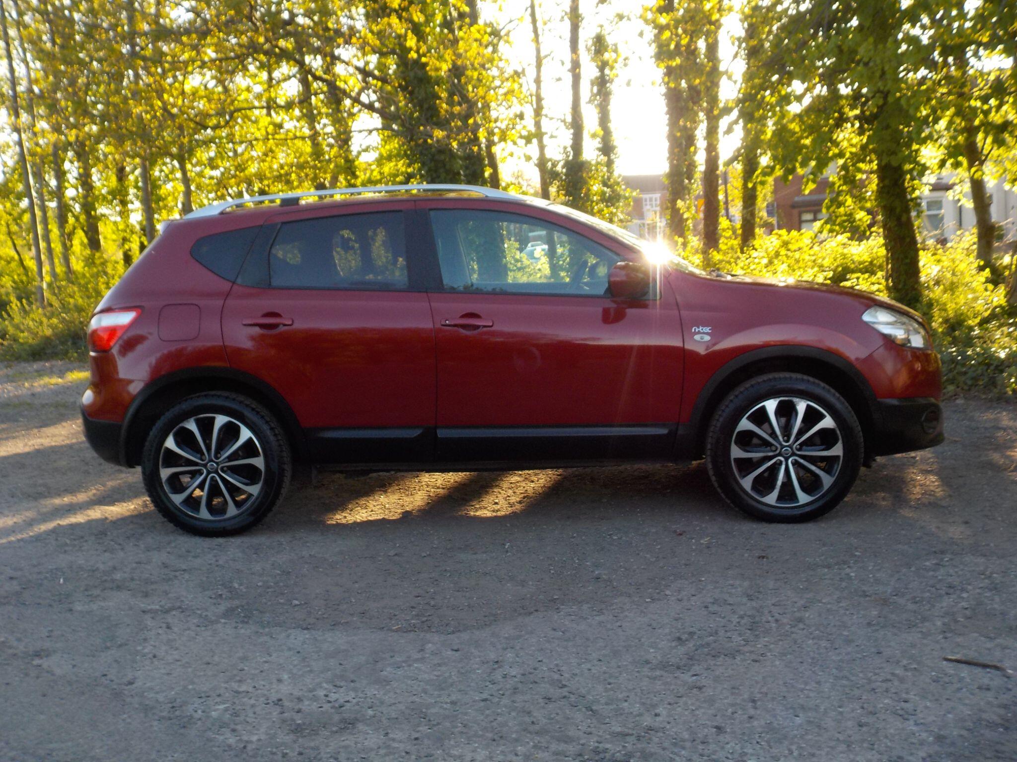 Nissan Qashqai 1.6 n-tec 2WD Euro 5 5dr