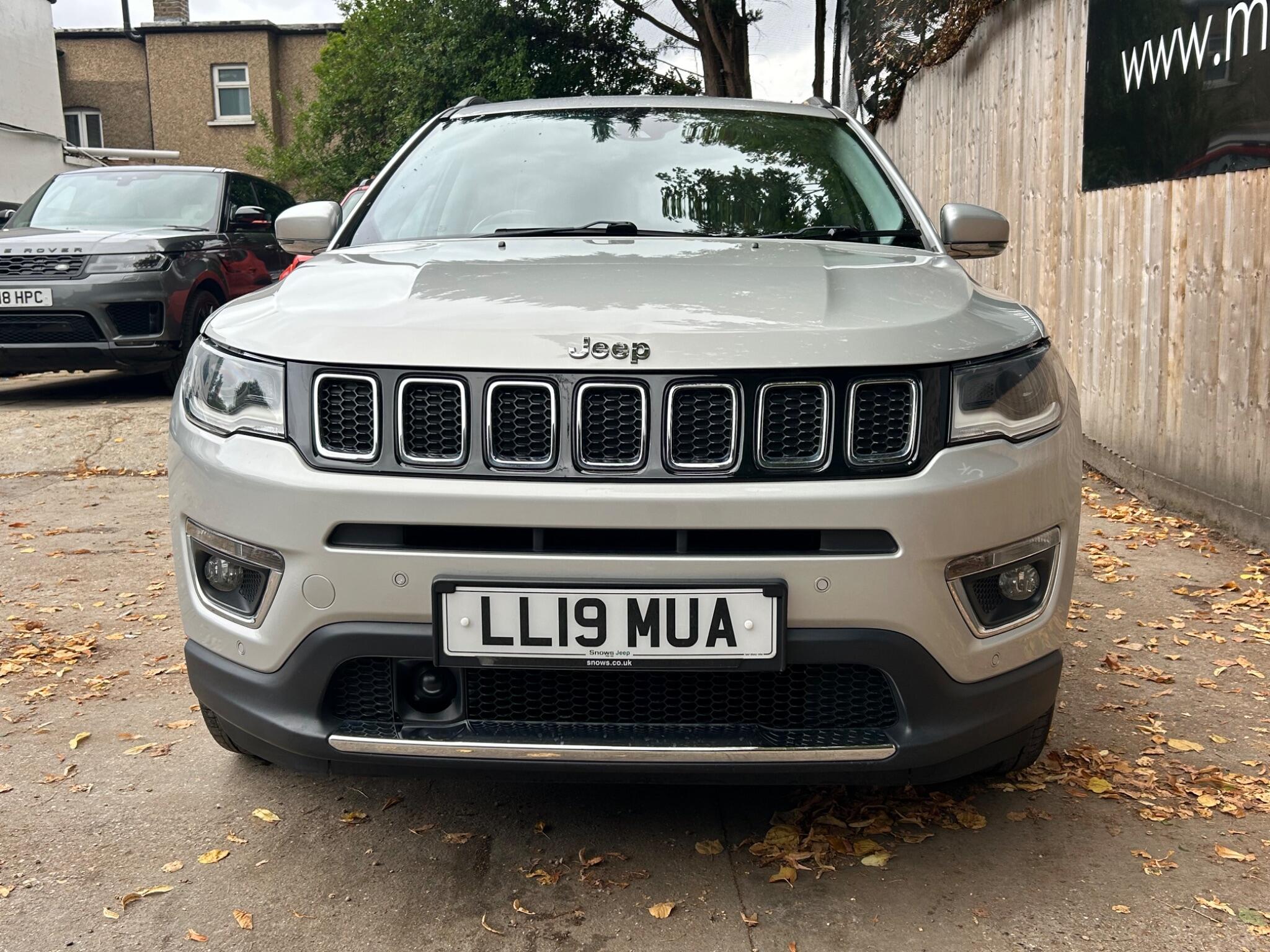 Jeep Compass view 18