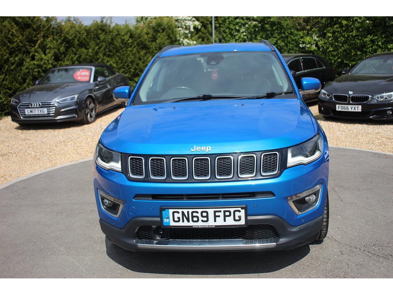 Jeep Compass view 3