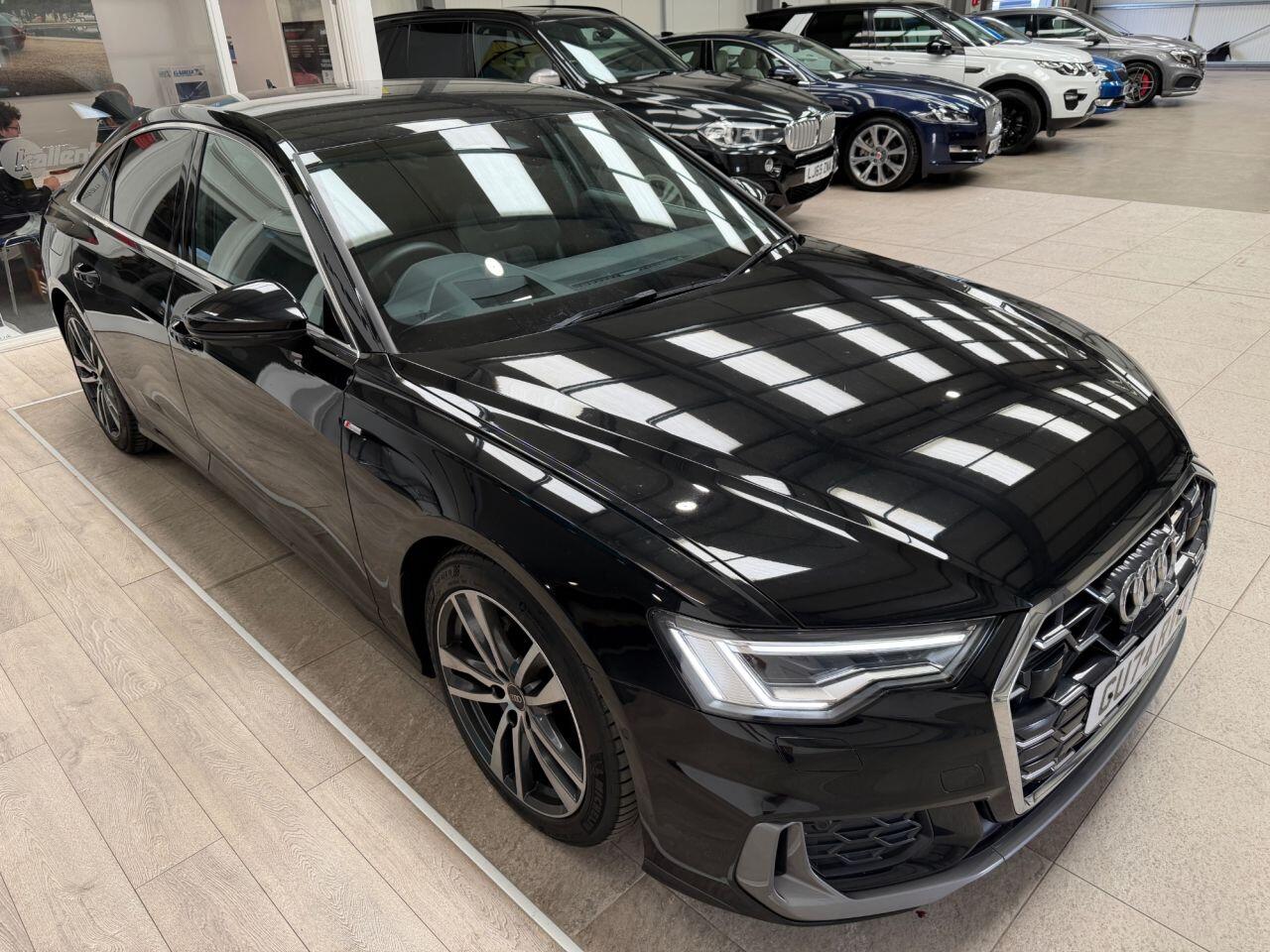 Audi A6 Saloon view 7