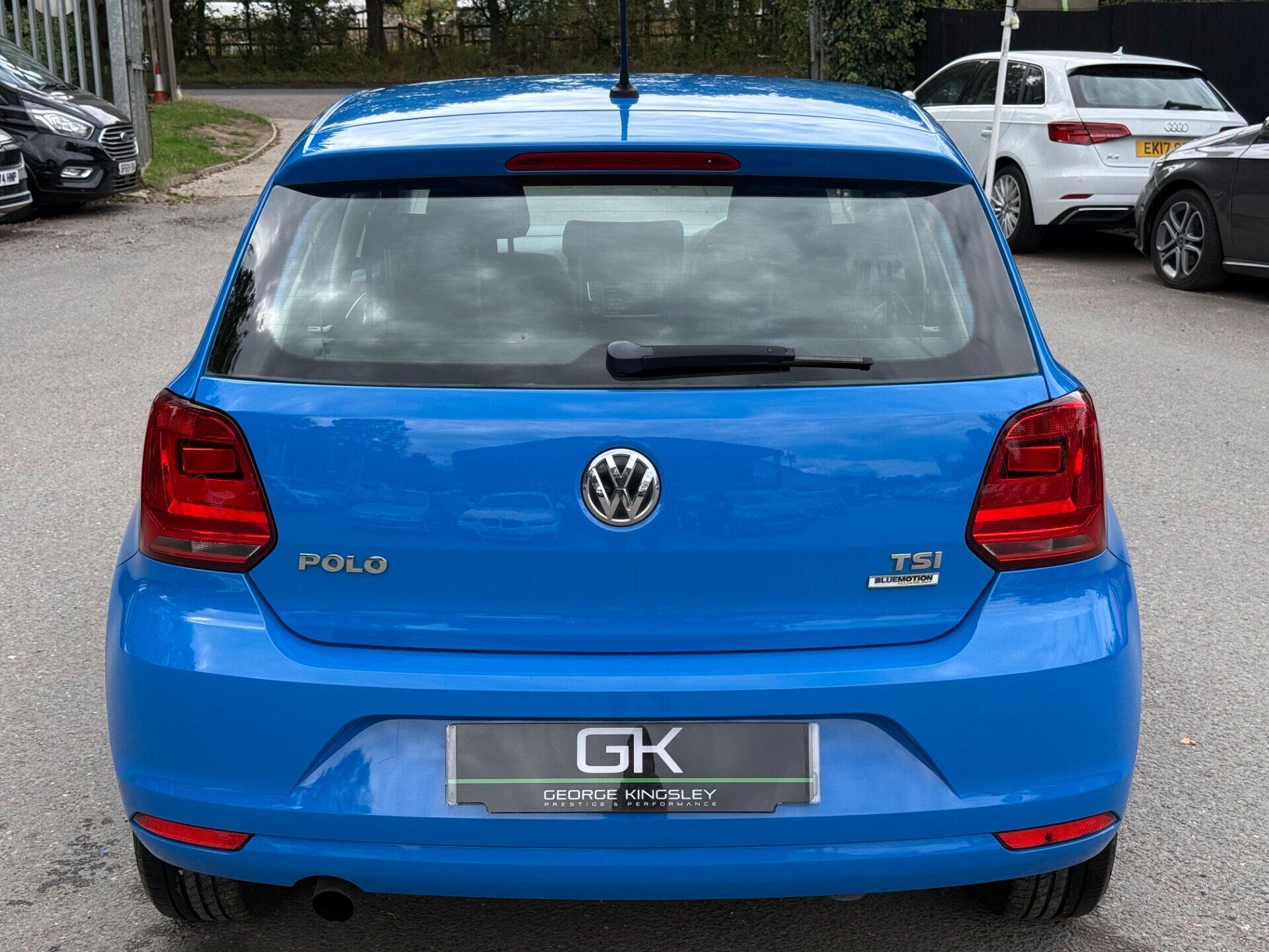 Volkswagen Polo view 8