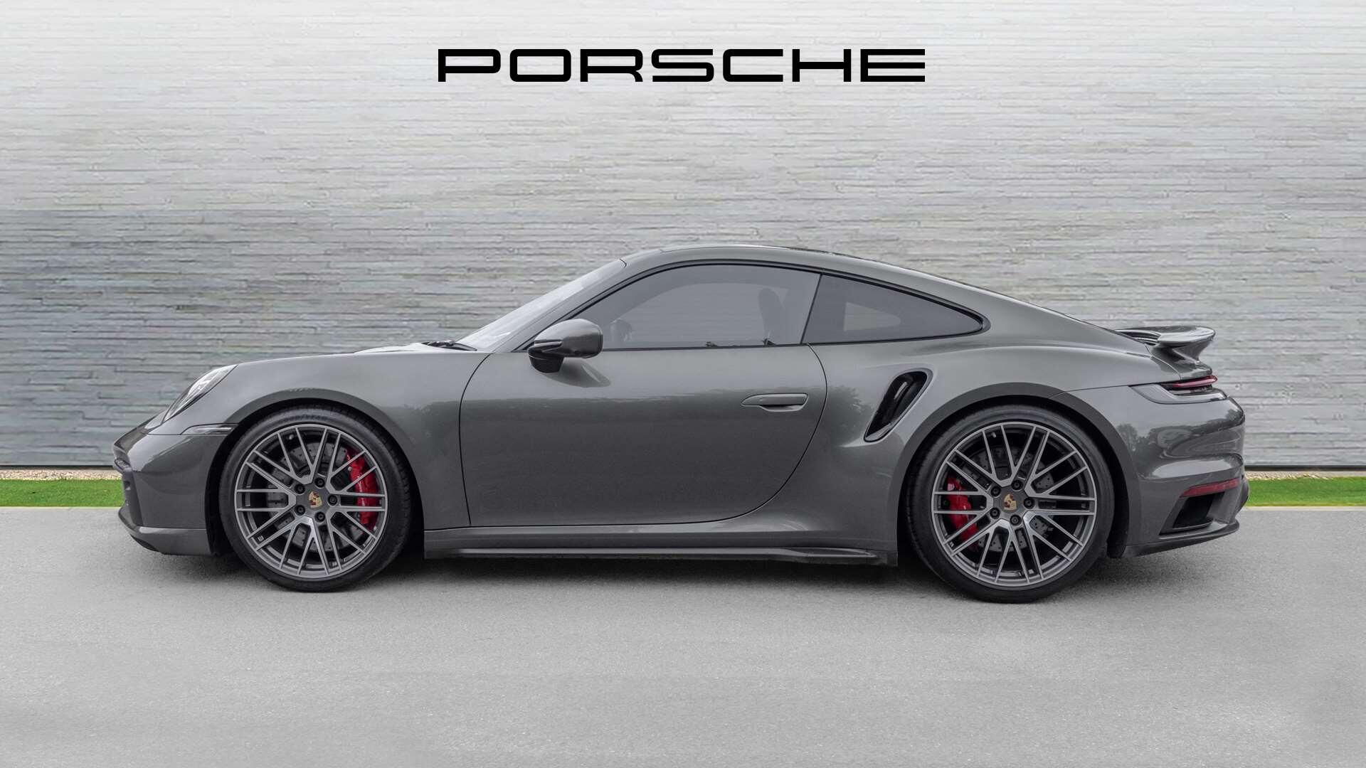 Porsche Panamera view 8