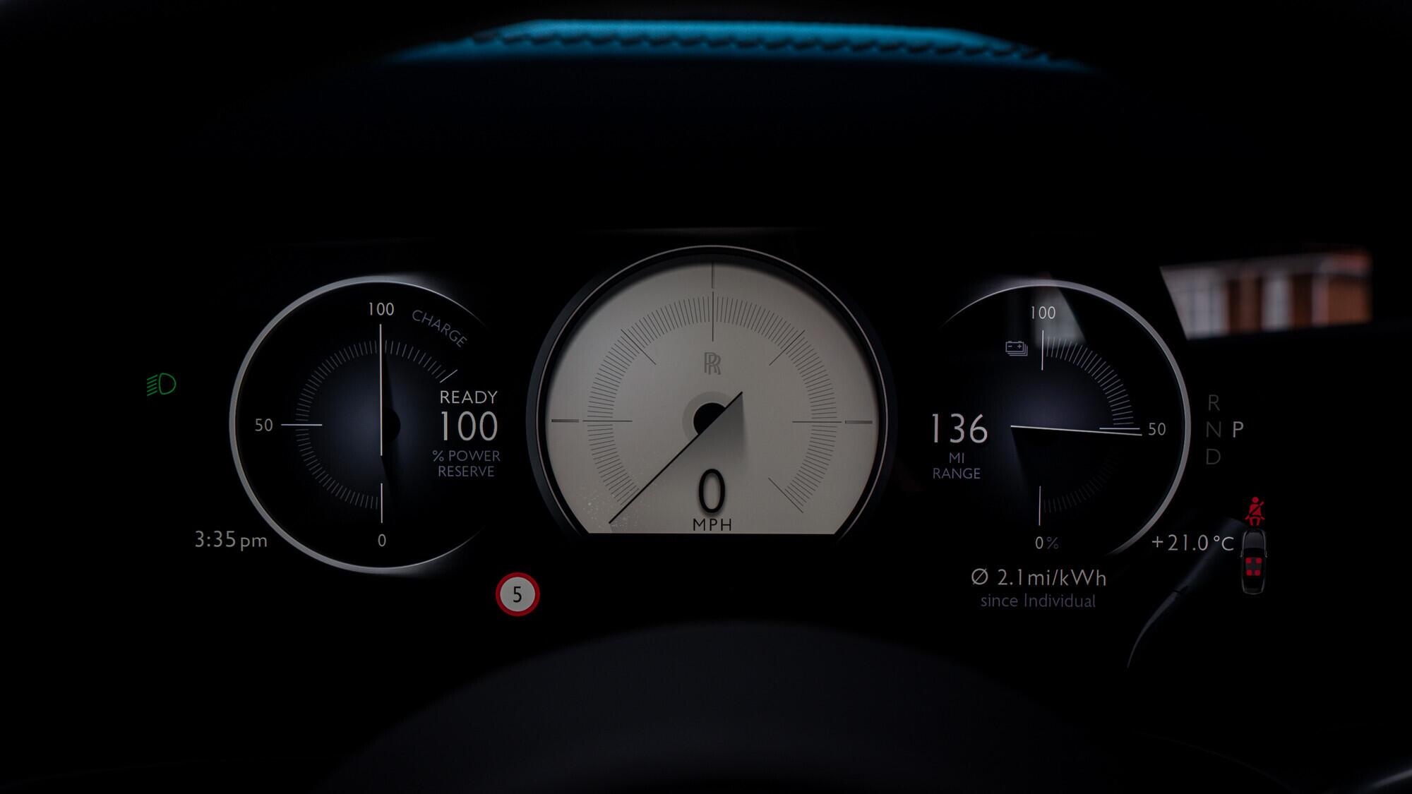 Rolls-Royce Spectre view 37