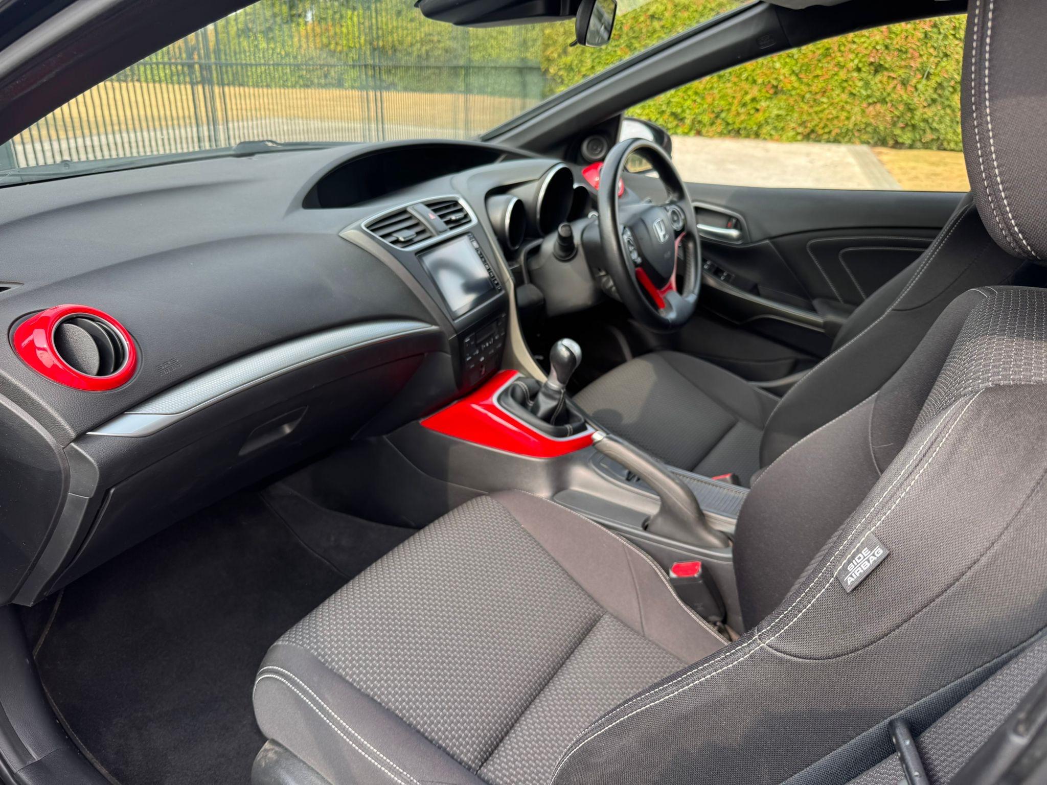 2016 Honda Civic 1.8 i-VTEC Sport Euro 6 (s/s) 5dr • 54,900 miles image 23