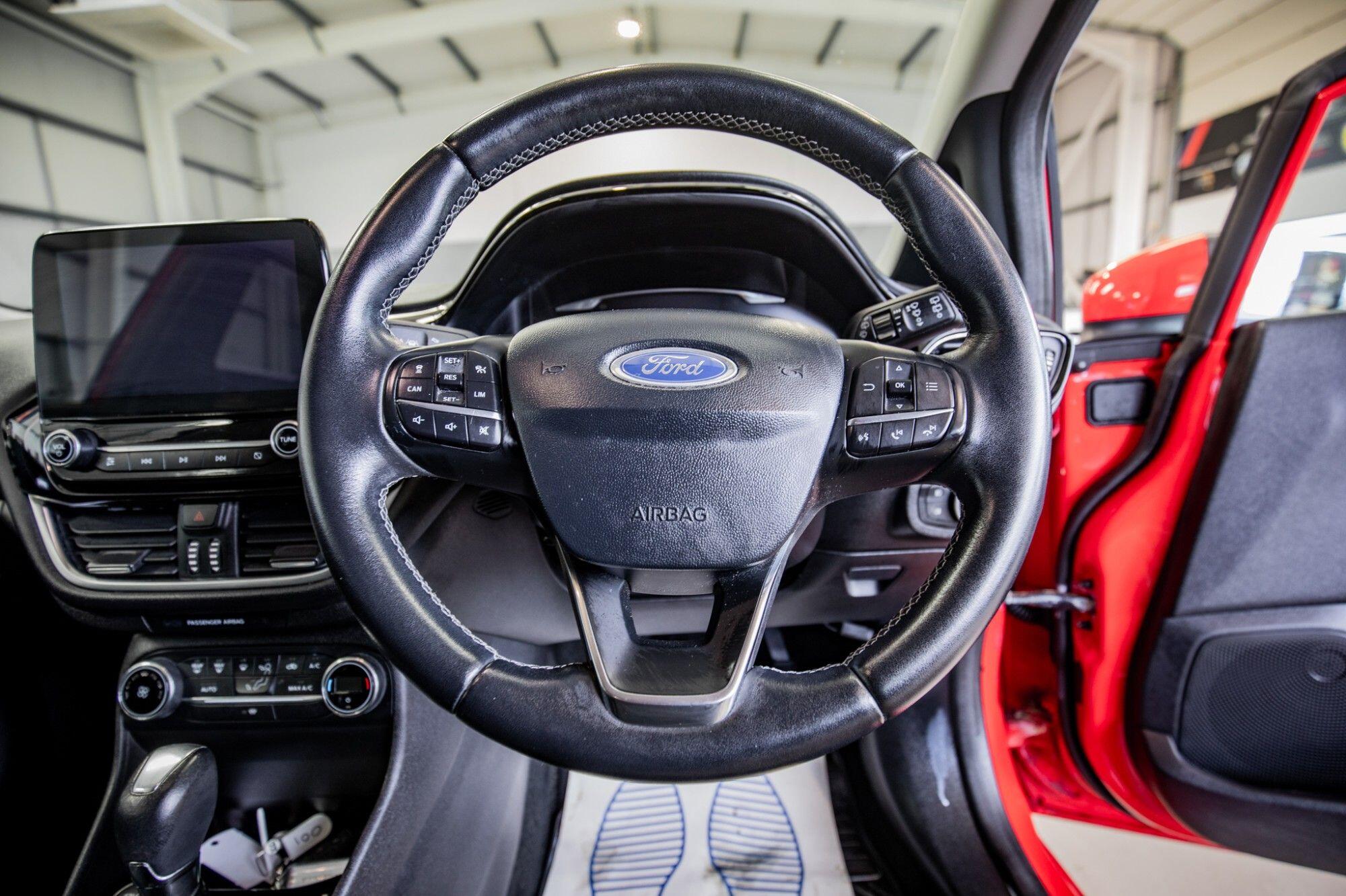 Ford Fiesta view 17
