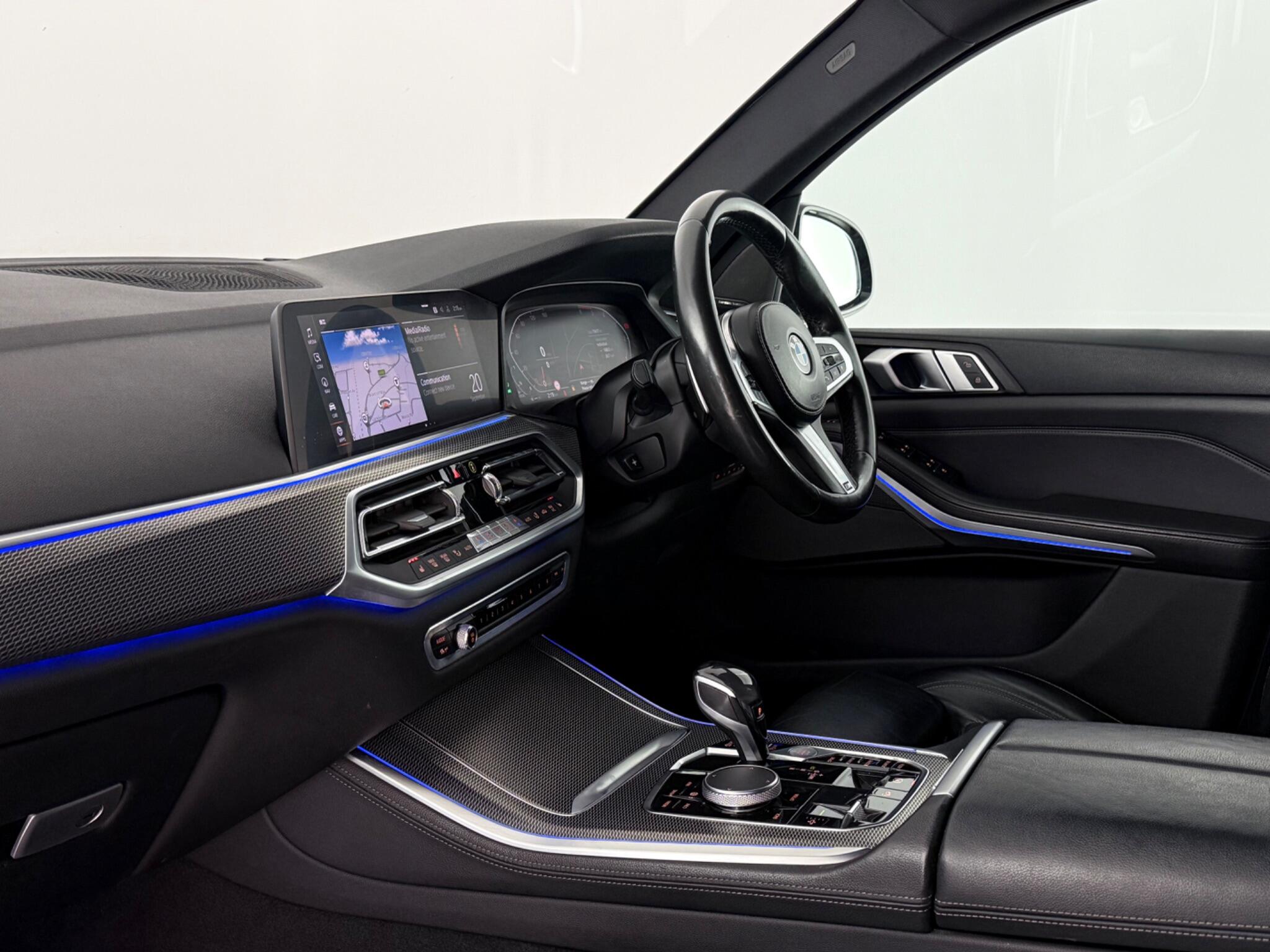 BMW X5 view 39