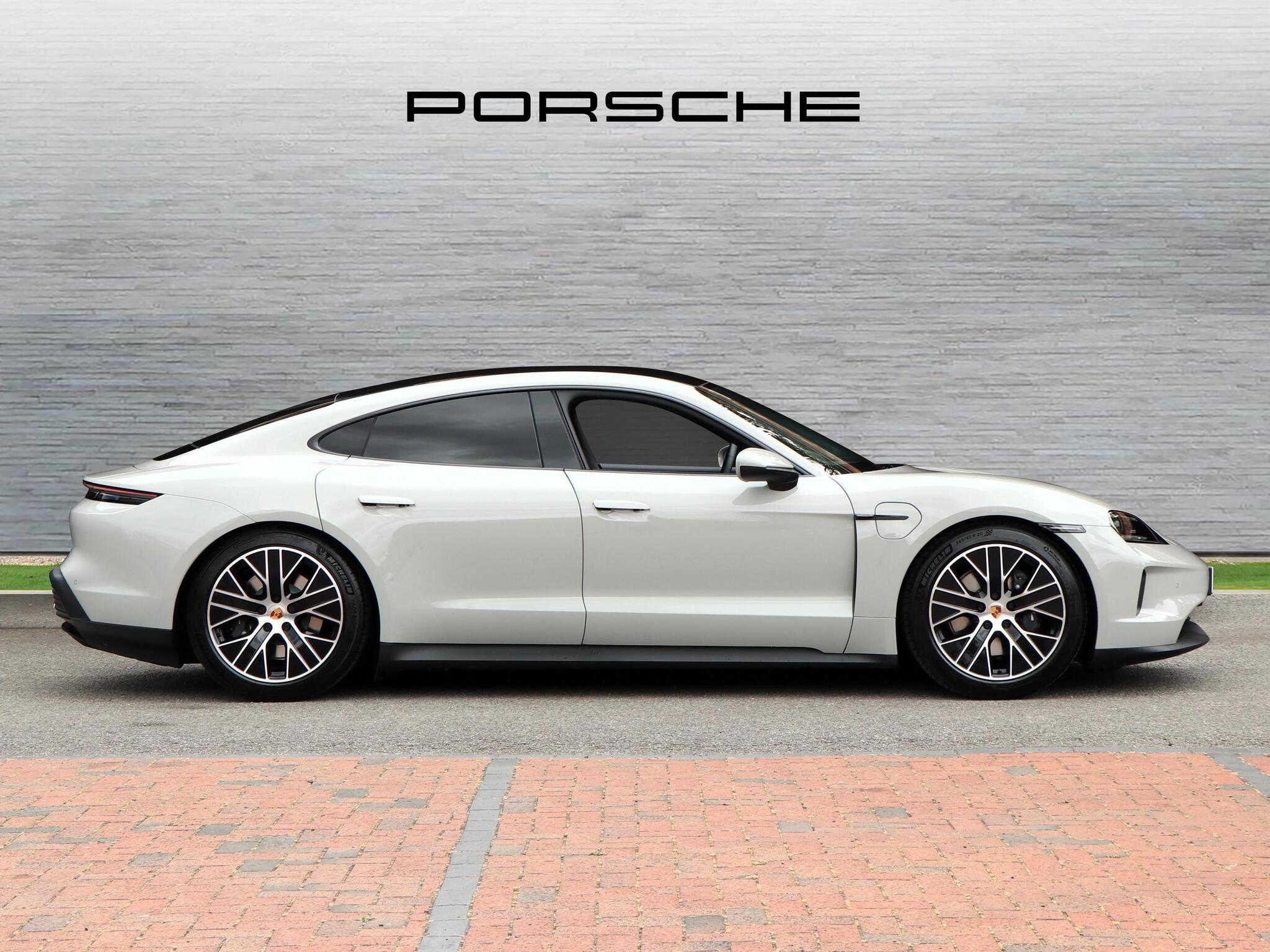Porsche Taycan view 8