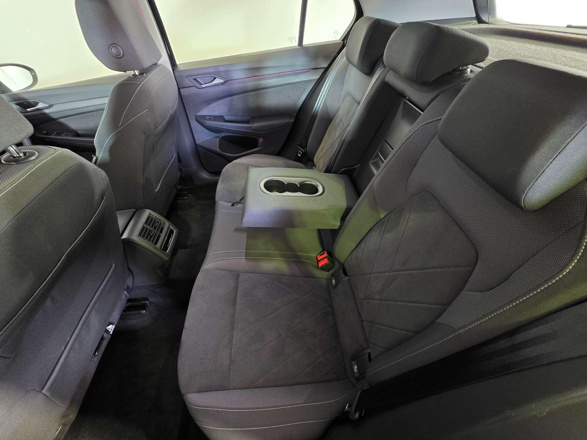 Volkswagen Golf view 55