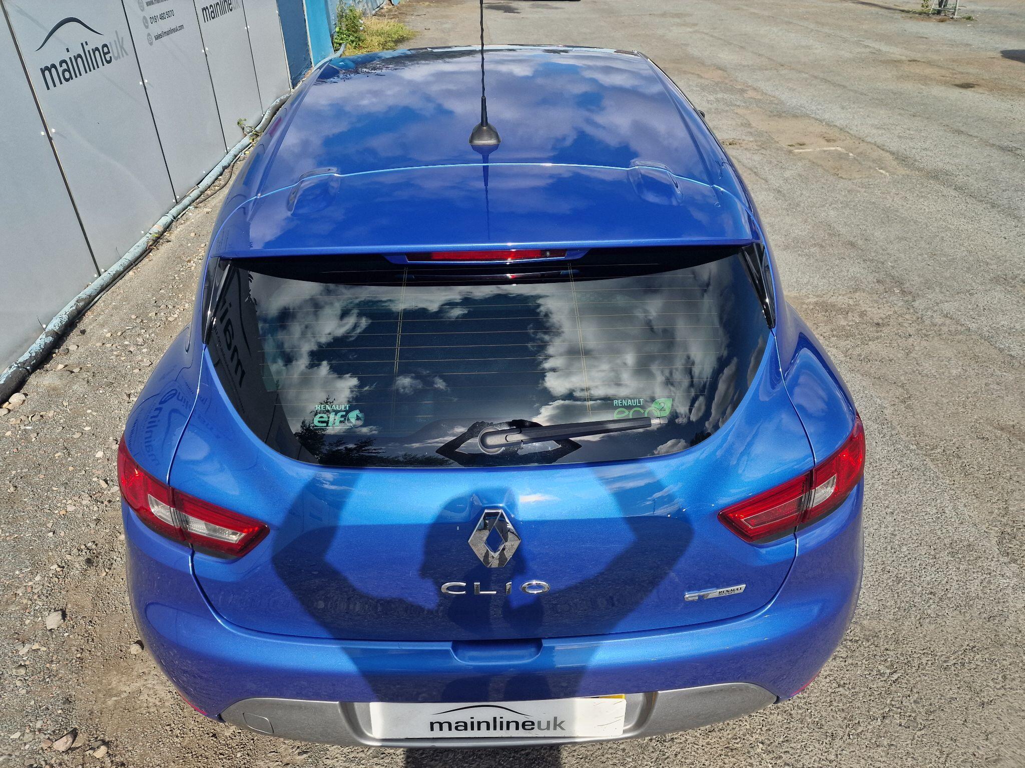 Renault Clio view 26