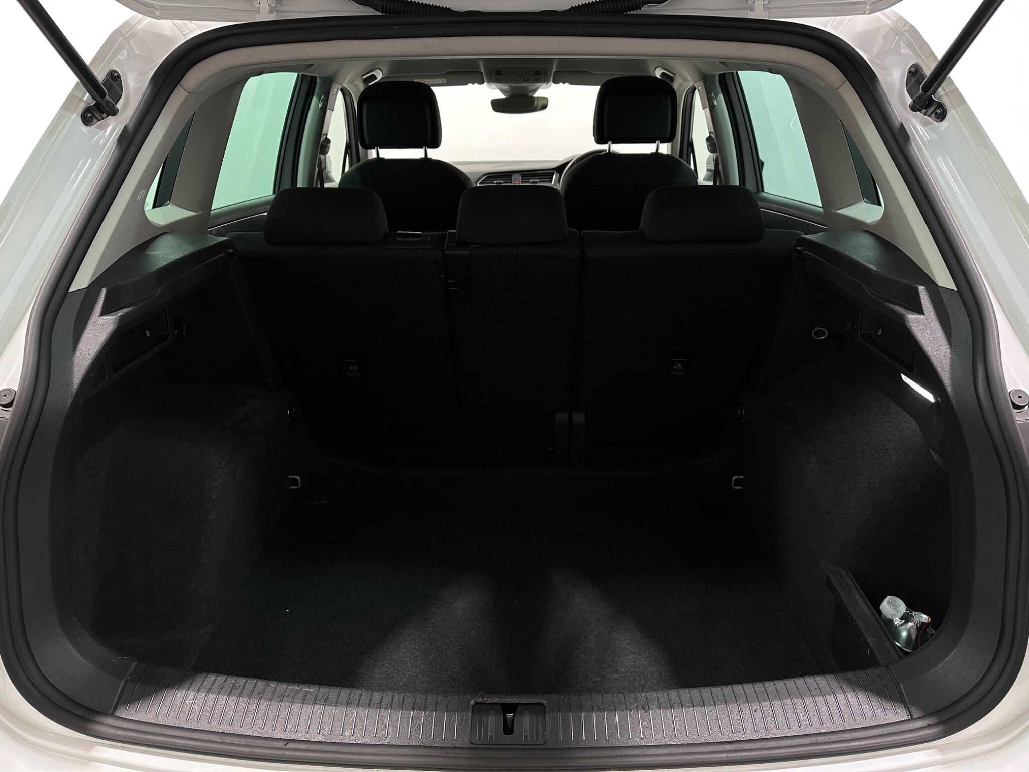 Volkswagen Tiguan view 47
