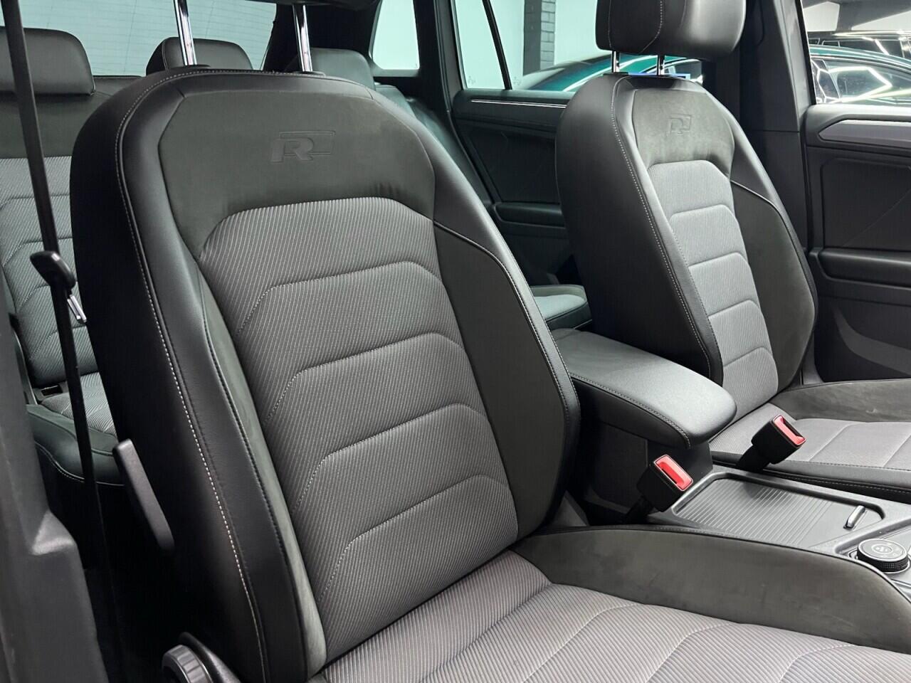 Volkswagen Tiguan view 37