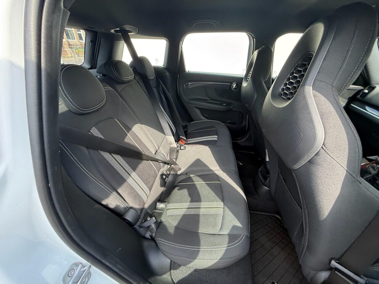 MINI Countryman view 21
