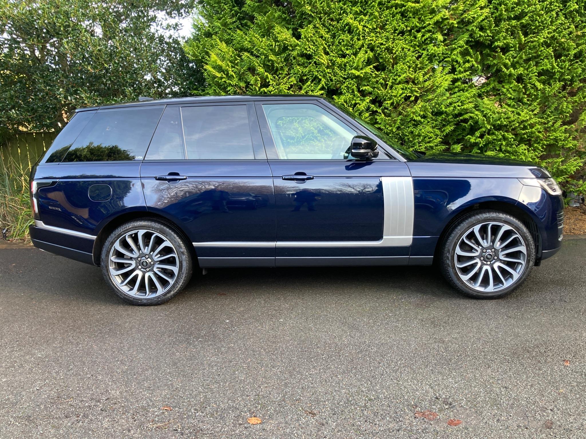 Land Rover Range Rover view 19