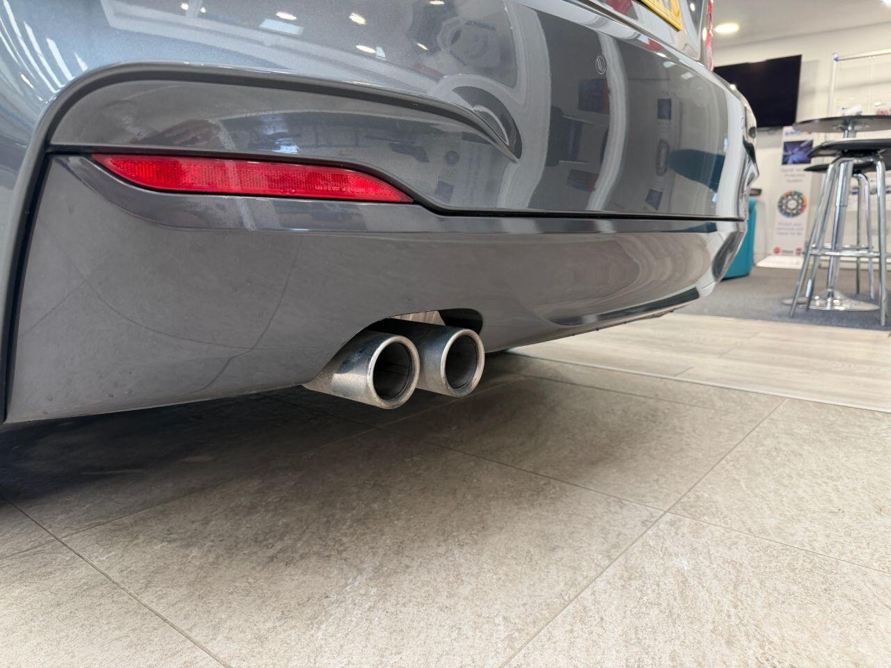 BMW 2 Series view 26