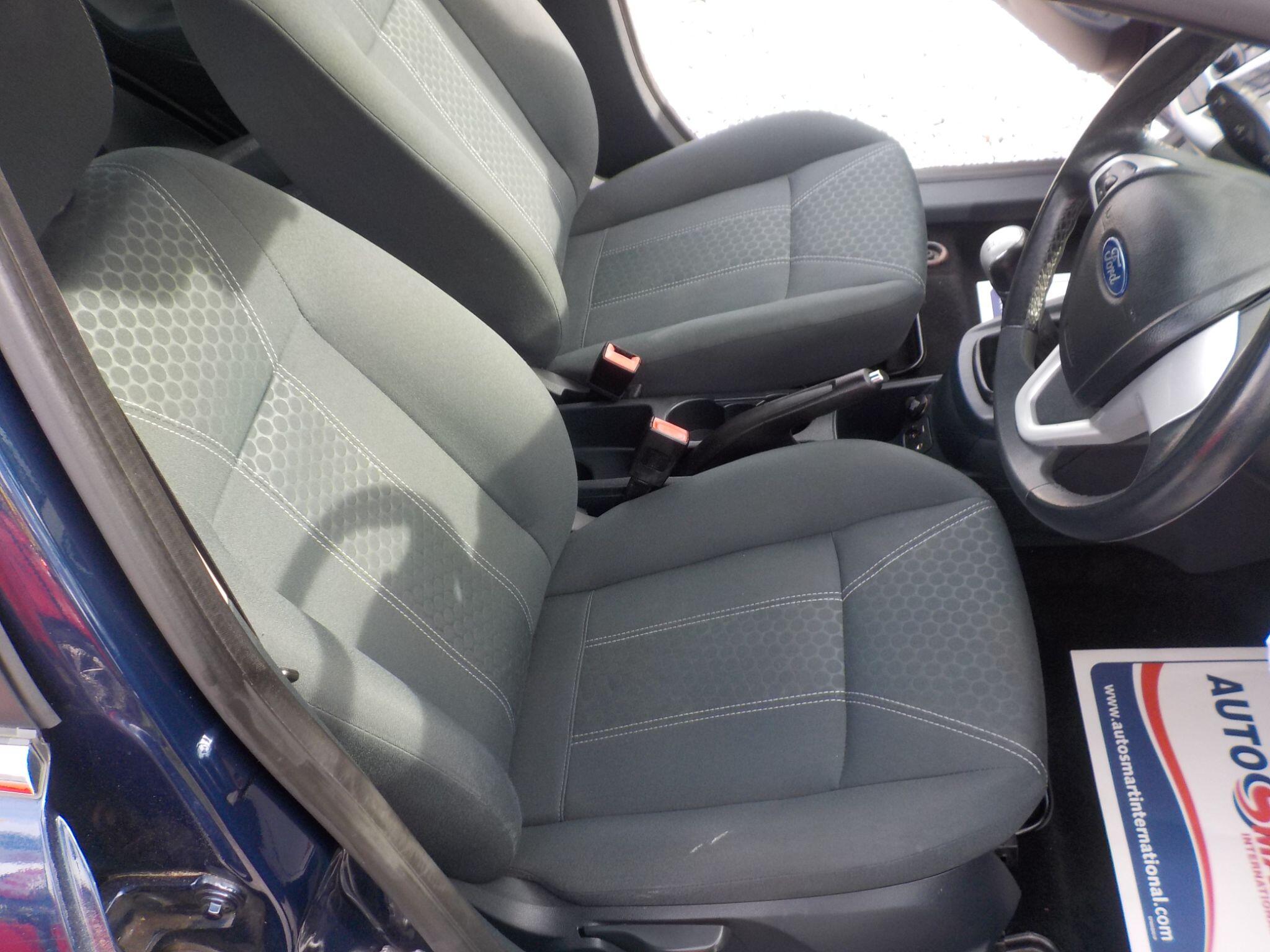 Ford Fiesta 1.4 Zetec 5dr
