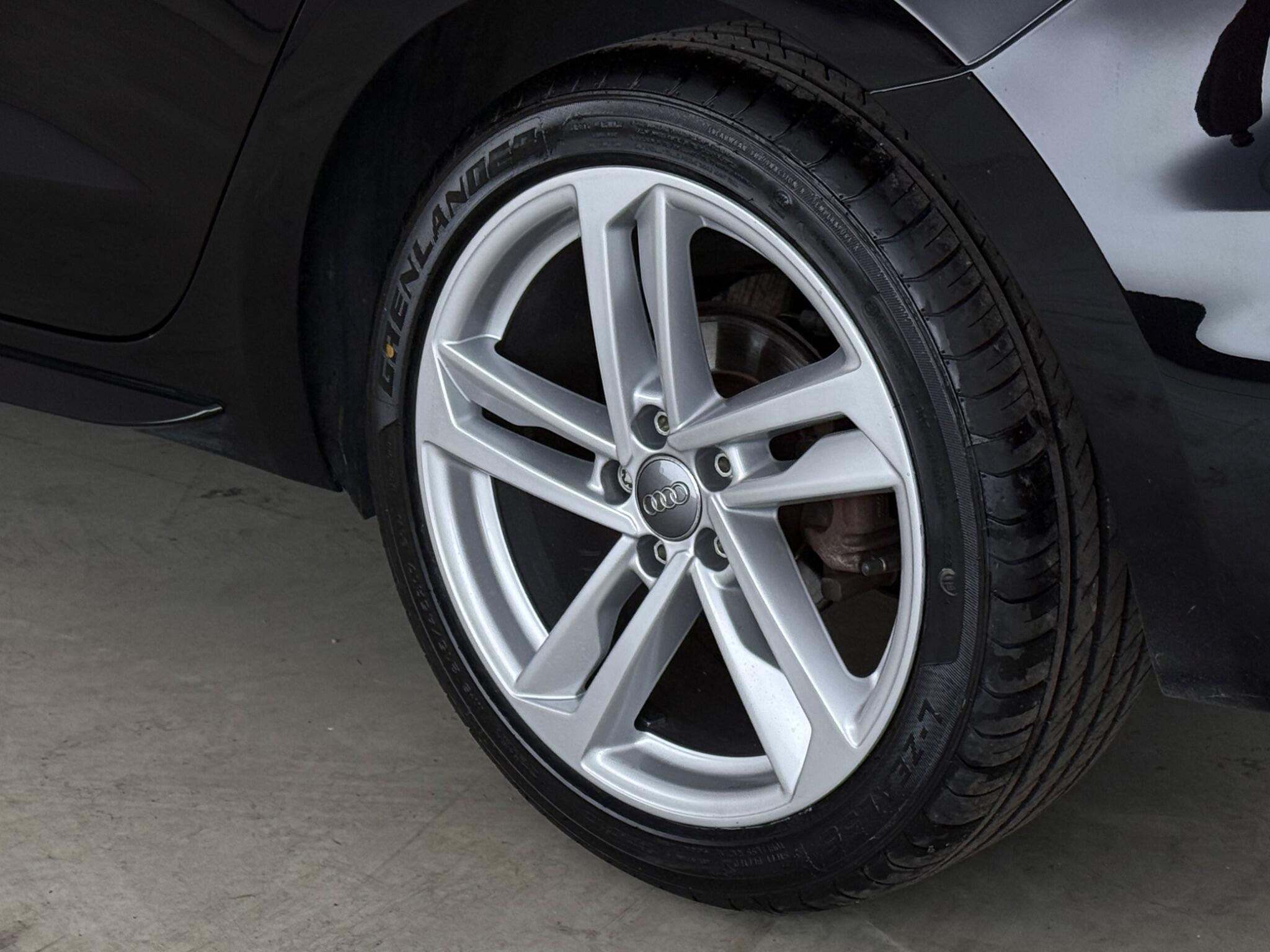 Audi A1 view 9