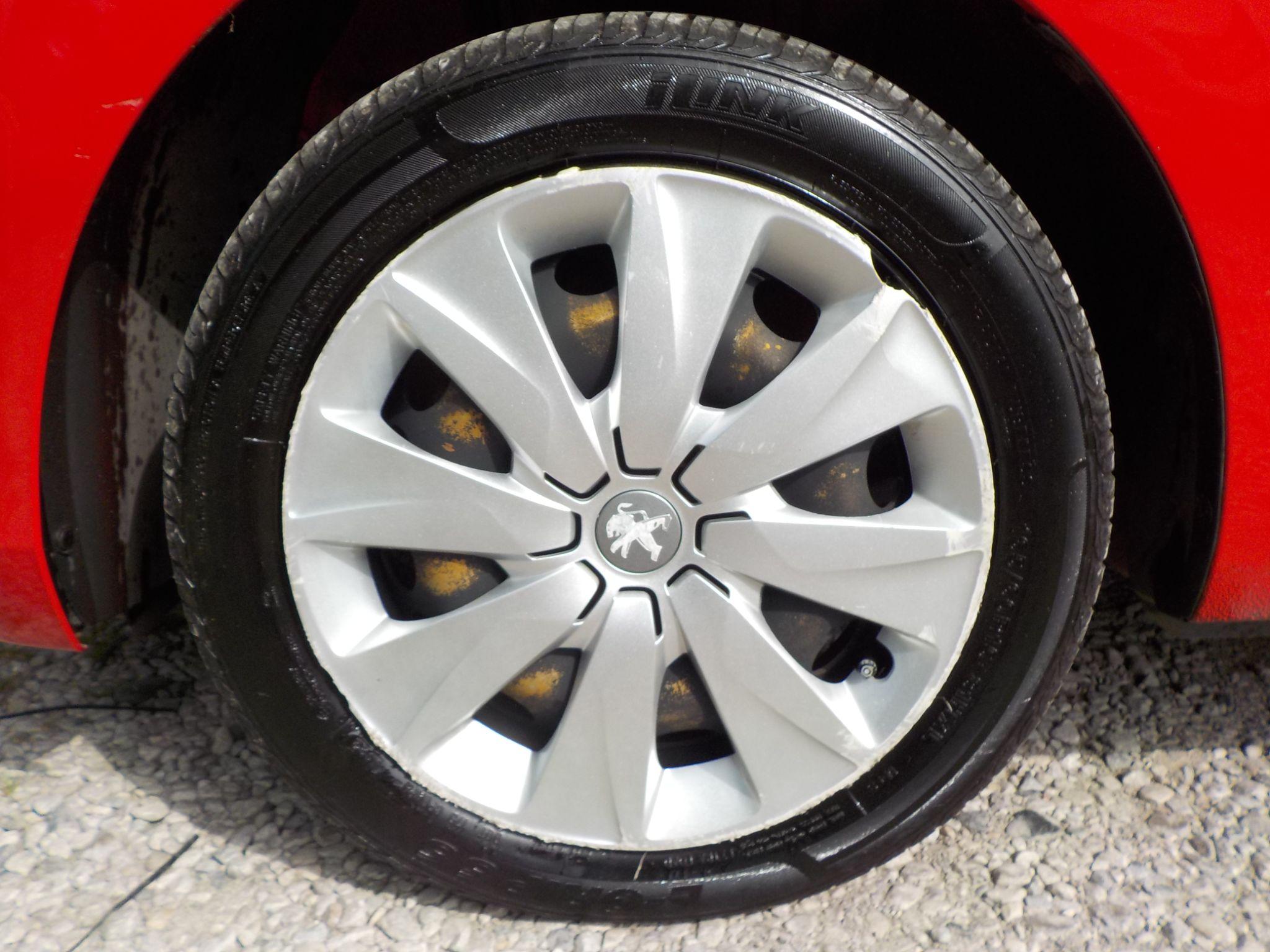 Peugeot 108 1.0 Active Euro 6 5dr