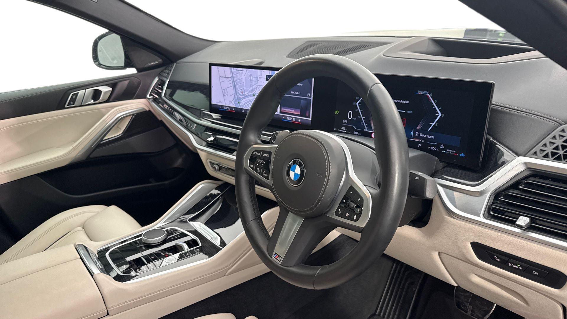 BMW X6 view 6