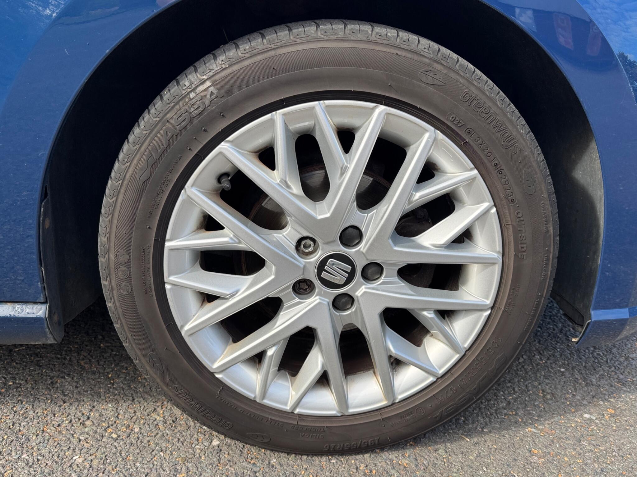 Seat Ibiza view 16