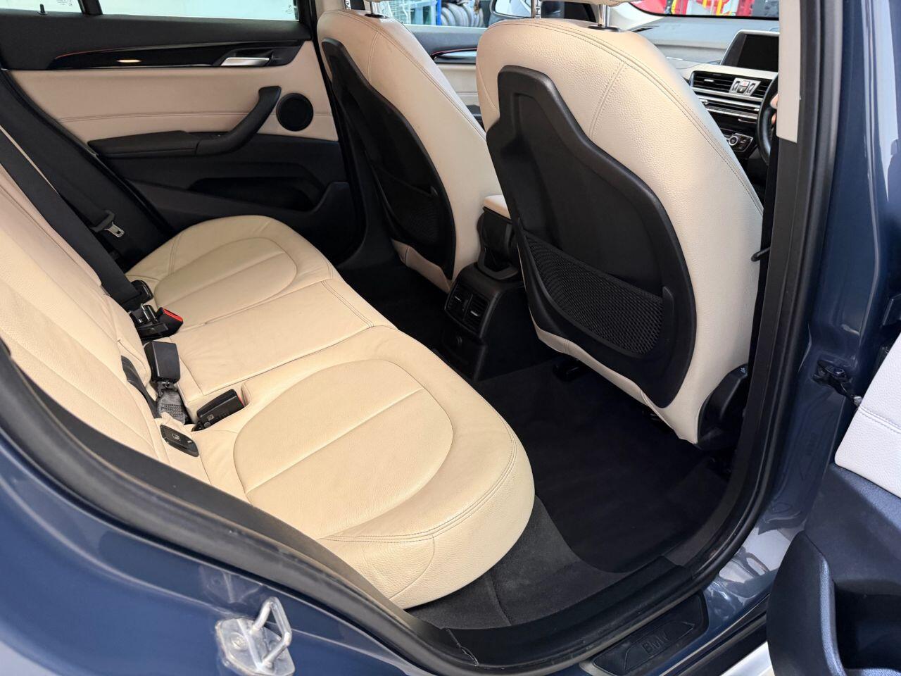BMW X1 view 41