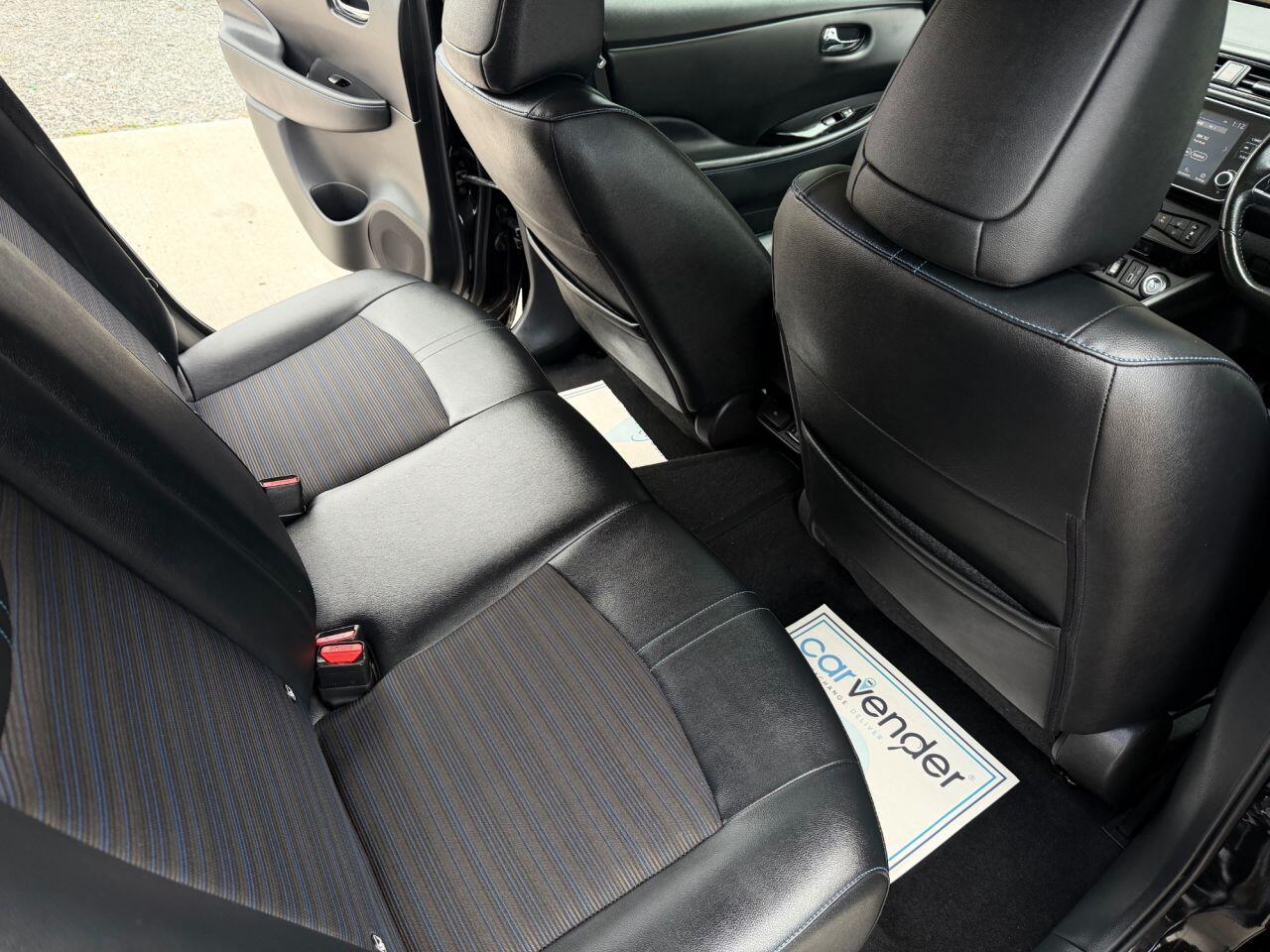 Nissan Leaf view 21