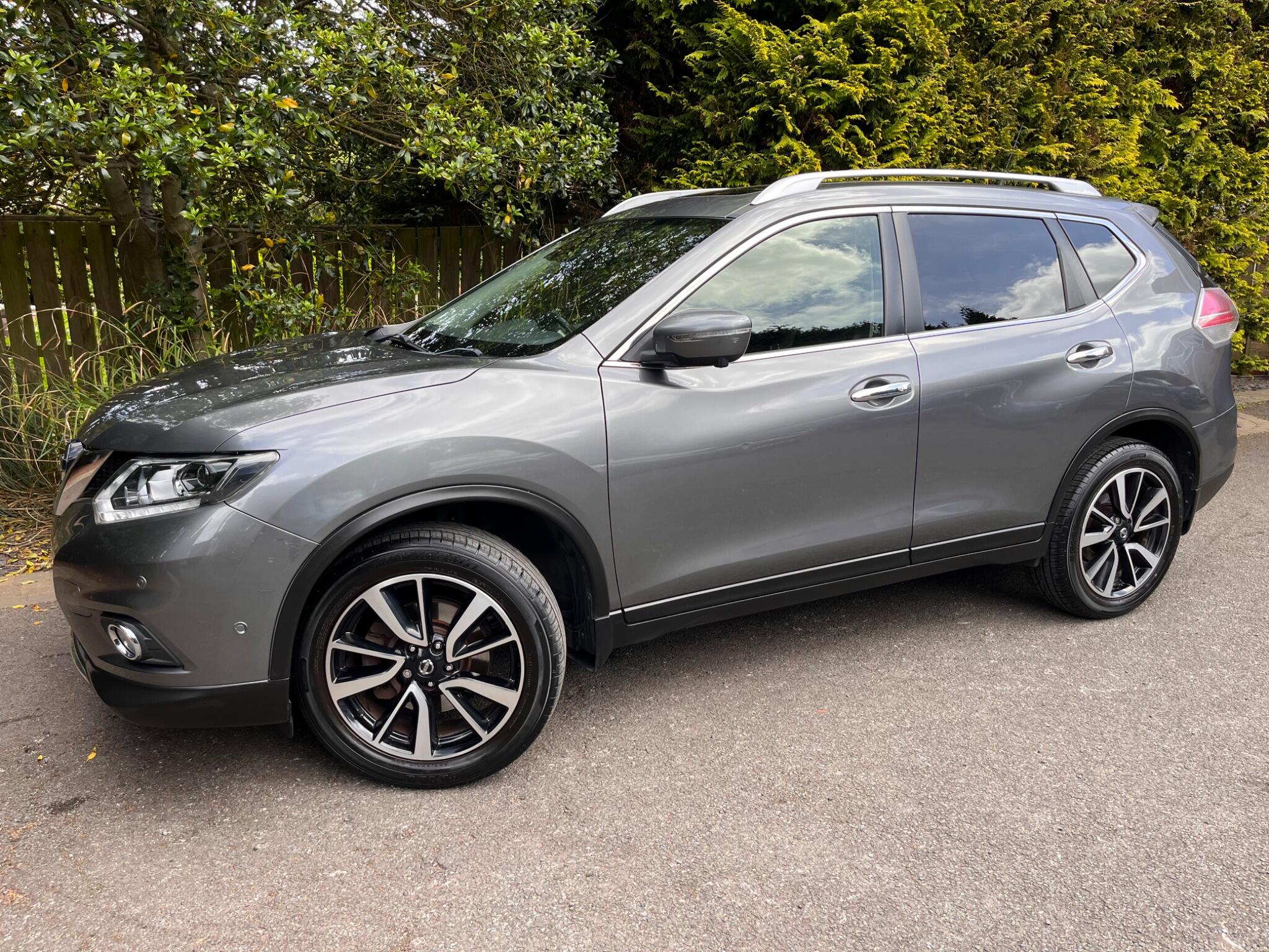 Nissan X-Trail view 7