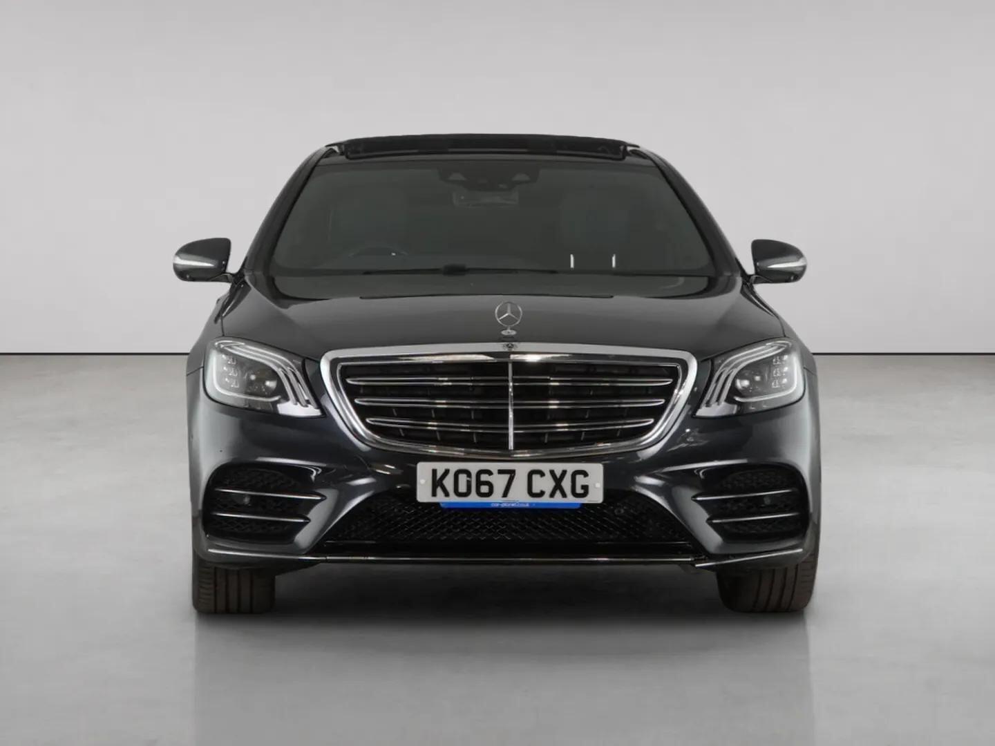 Mercedes-Benz S-Class view 5