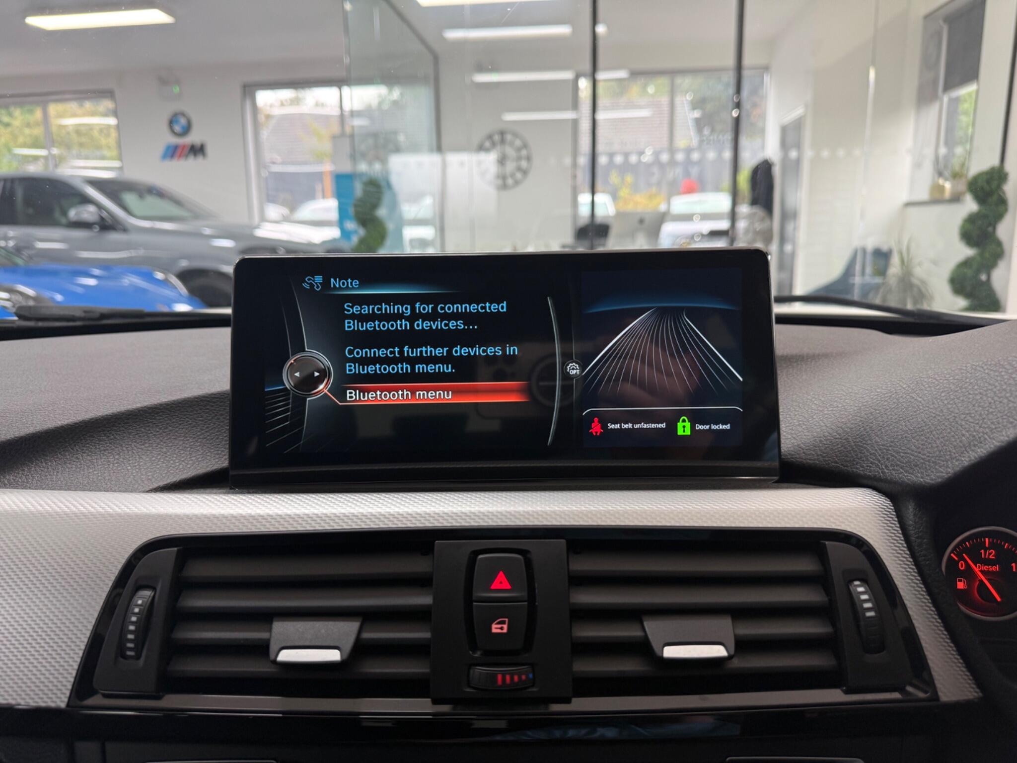 BMW 3 Series view 12