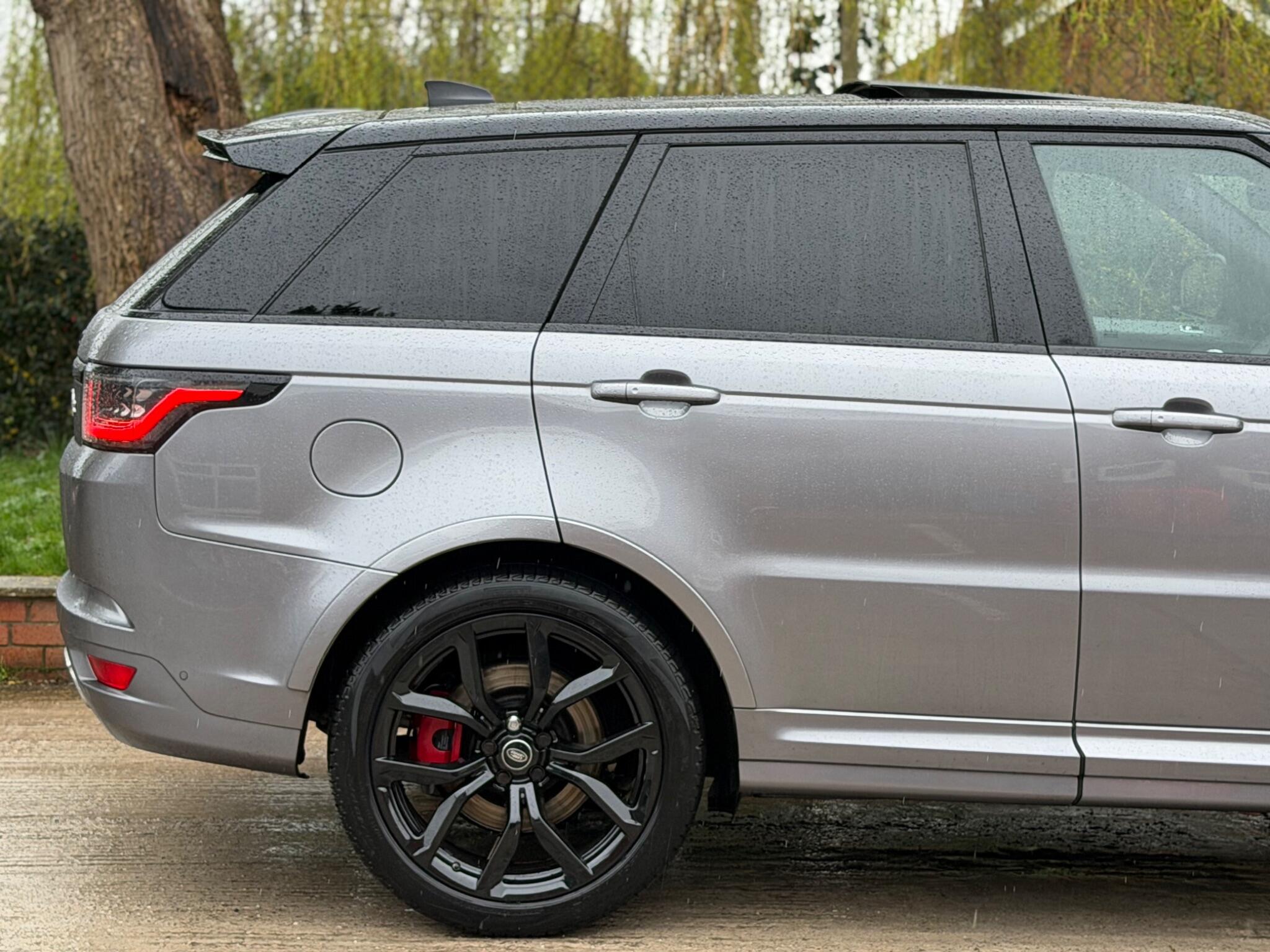 Land Rover Range Rover Sport view 32