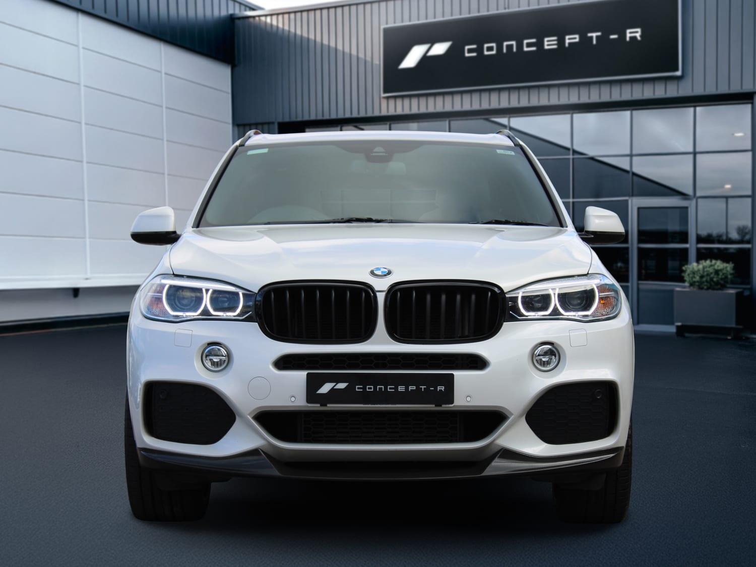 BMW X5 view 4