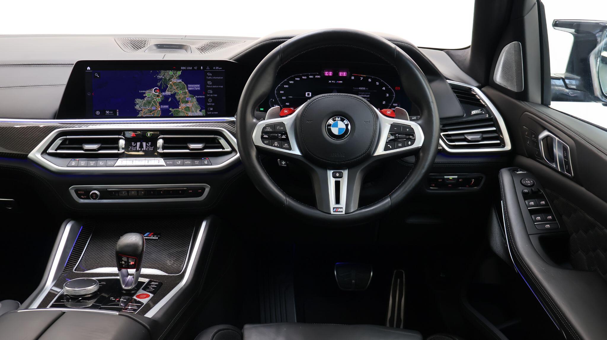 BMW X5 M view 5