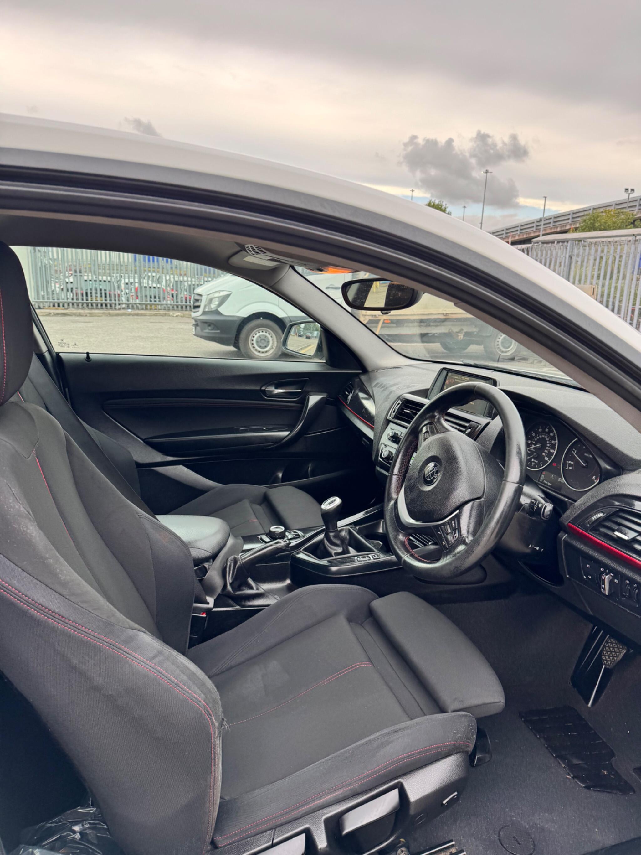 BMW 2 Series view 28