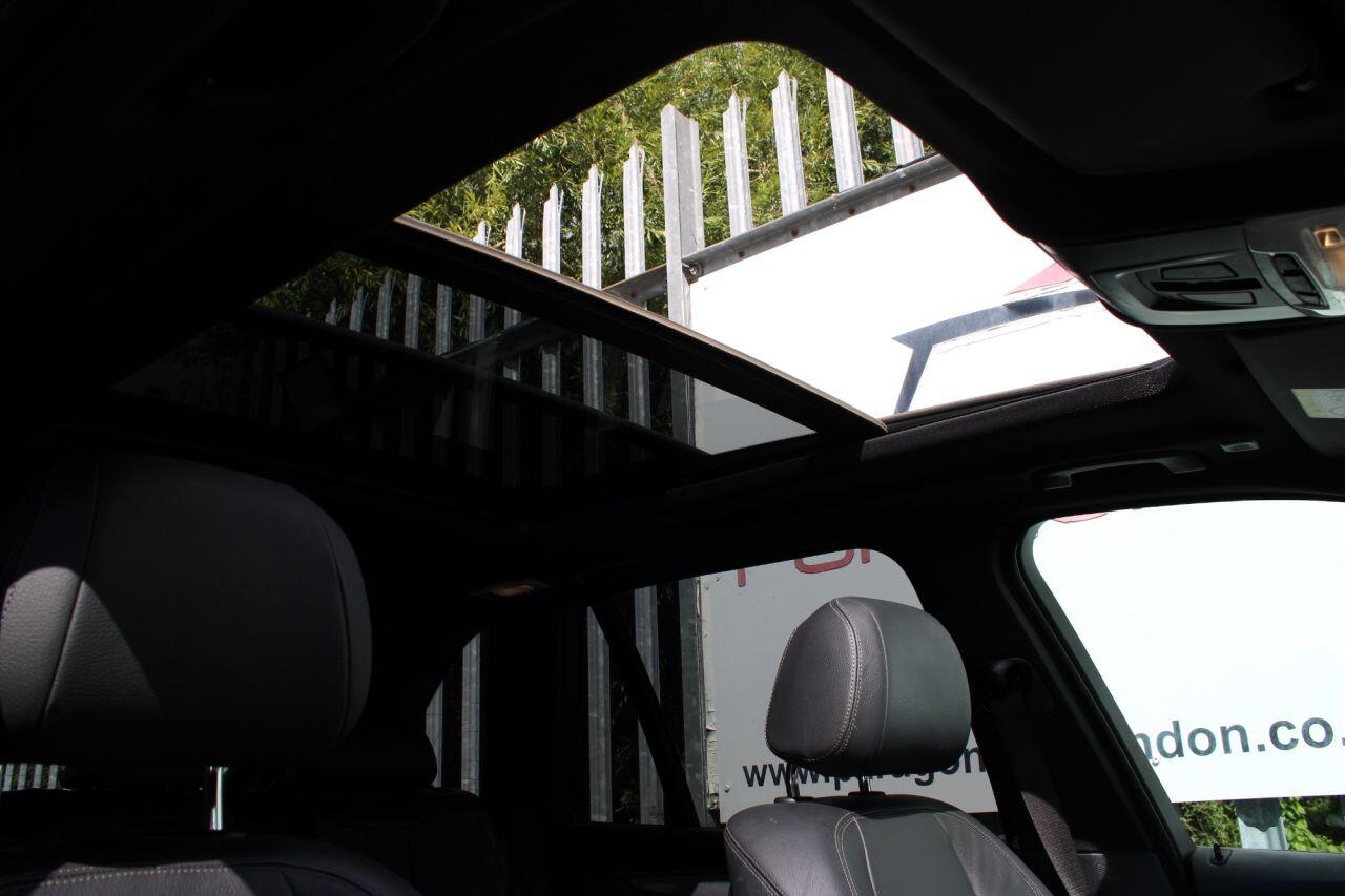 BMW X5 view 32