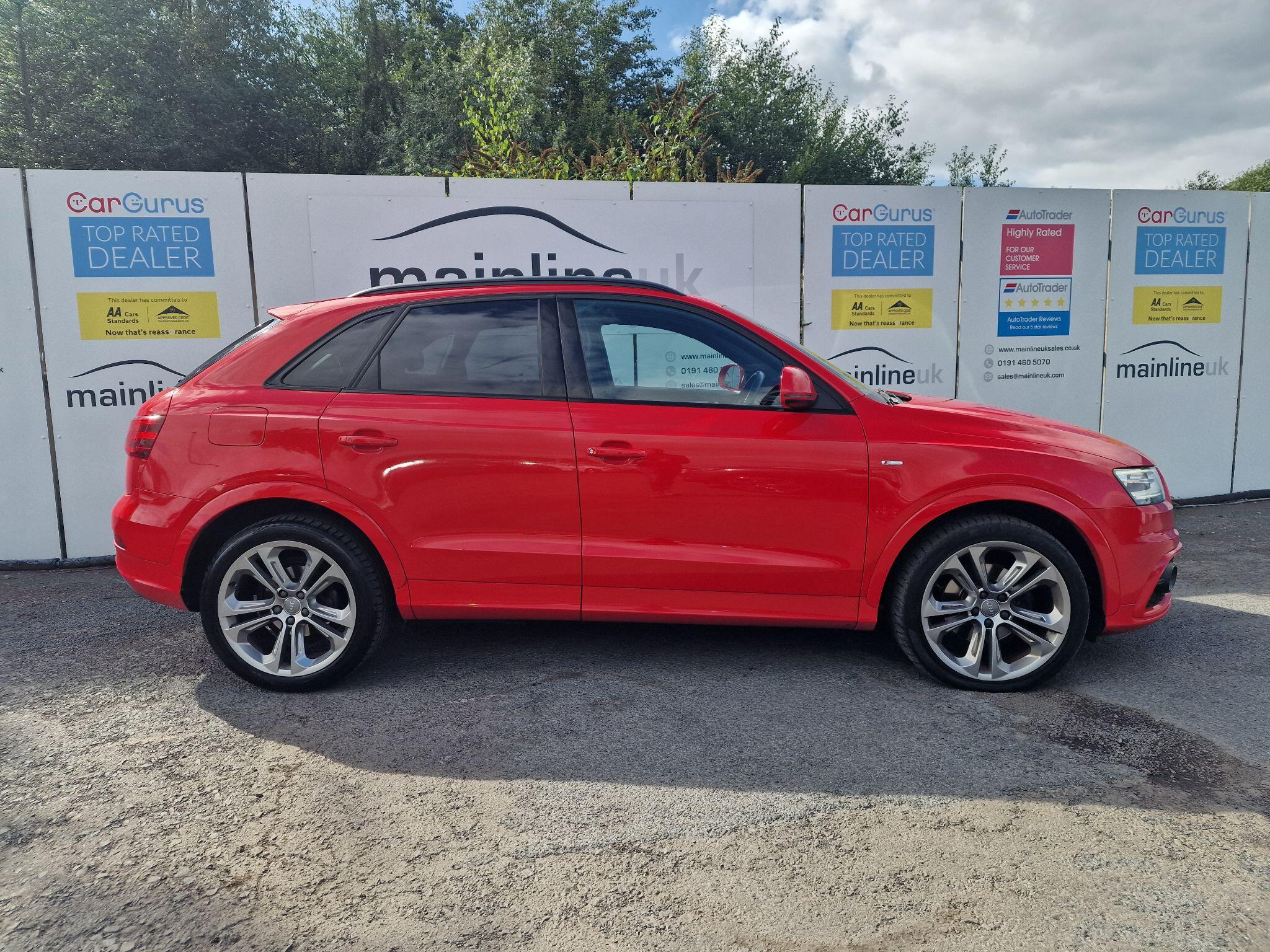Audi Q3 view 26