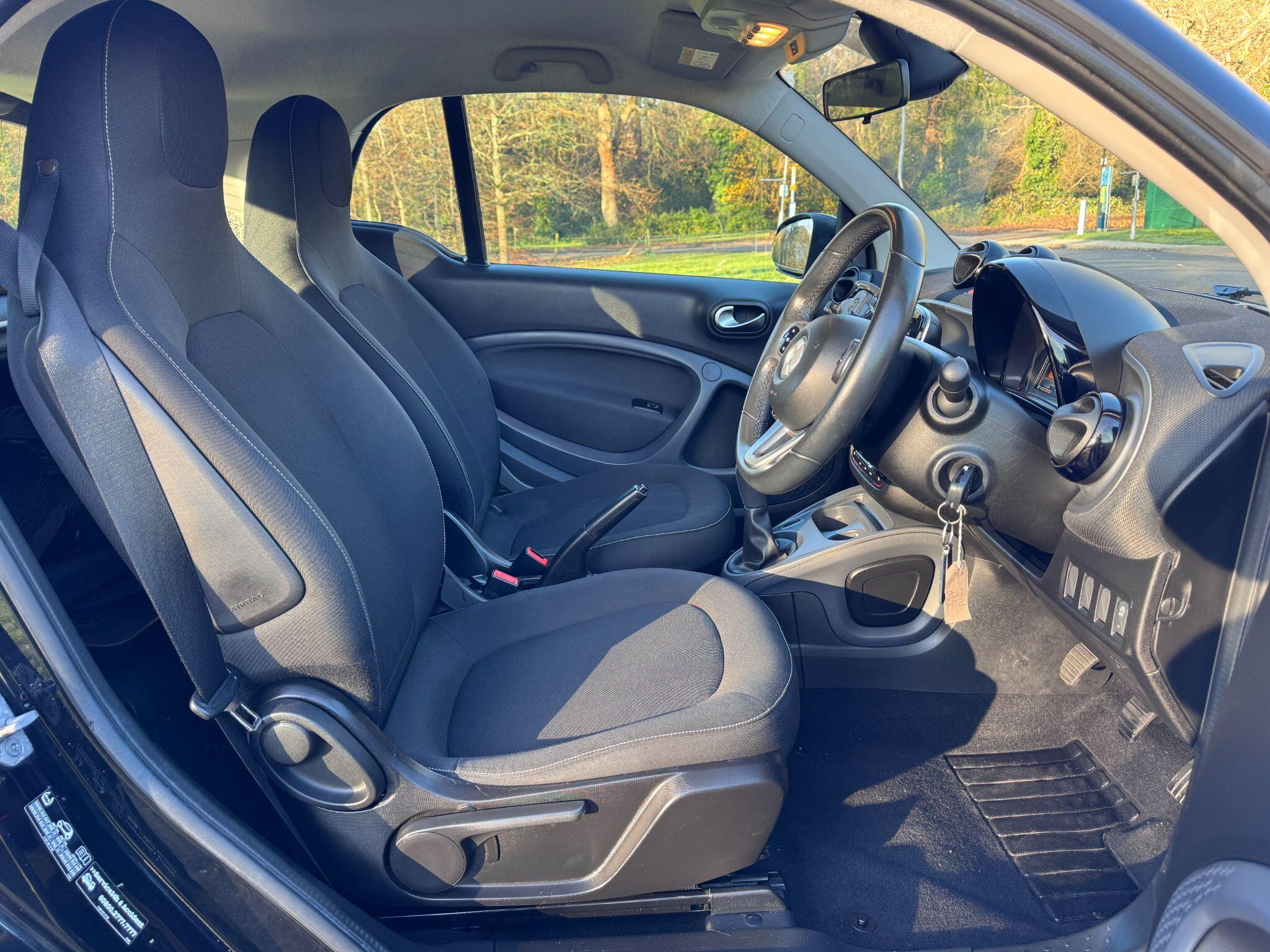 2017 Smart fortwo 1.0 Passion Euro 6 (s/s) 2dr • 71,000 miles image 28