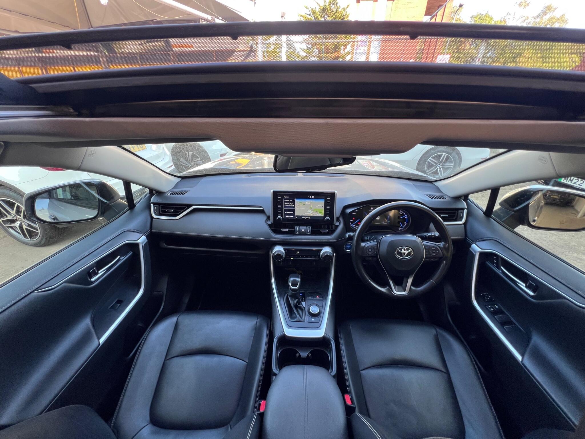 Toyota Rav4 view 2