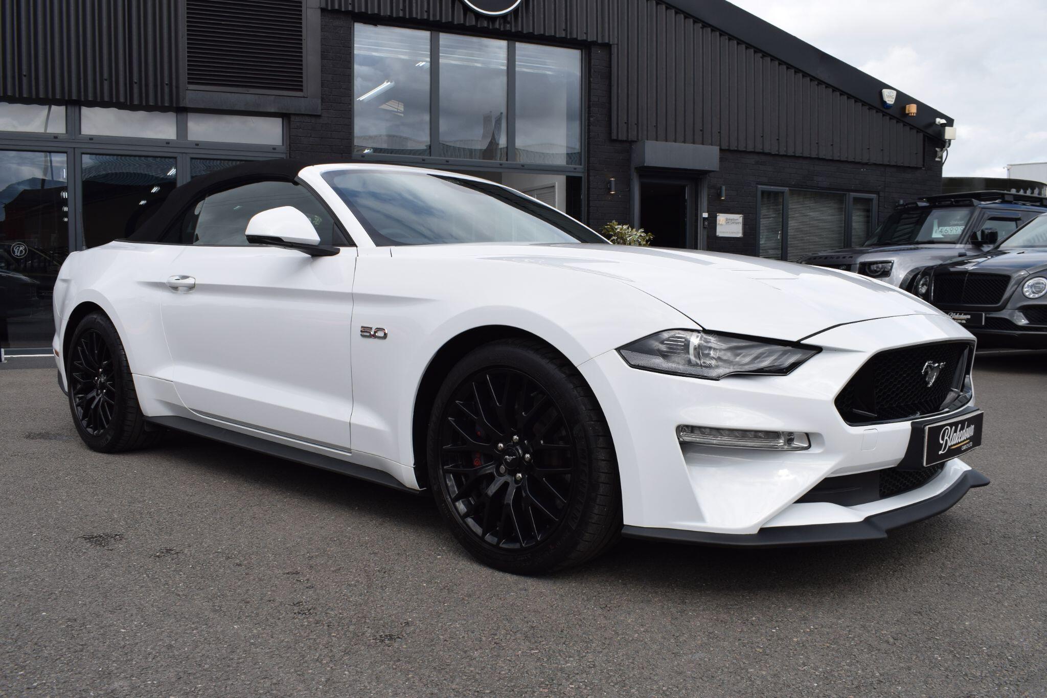 Ford Mustang view 44