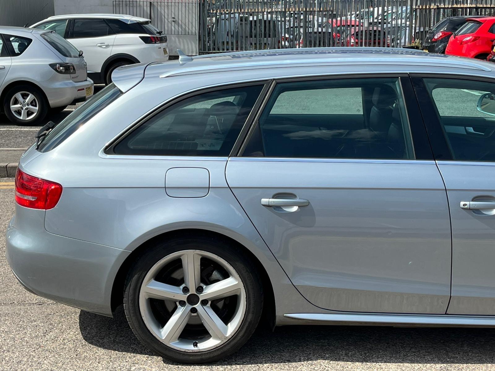 Audi A4 view 46