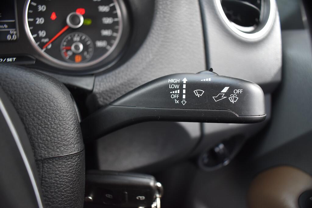 Volkswagen Amarok view 37