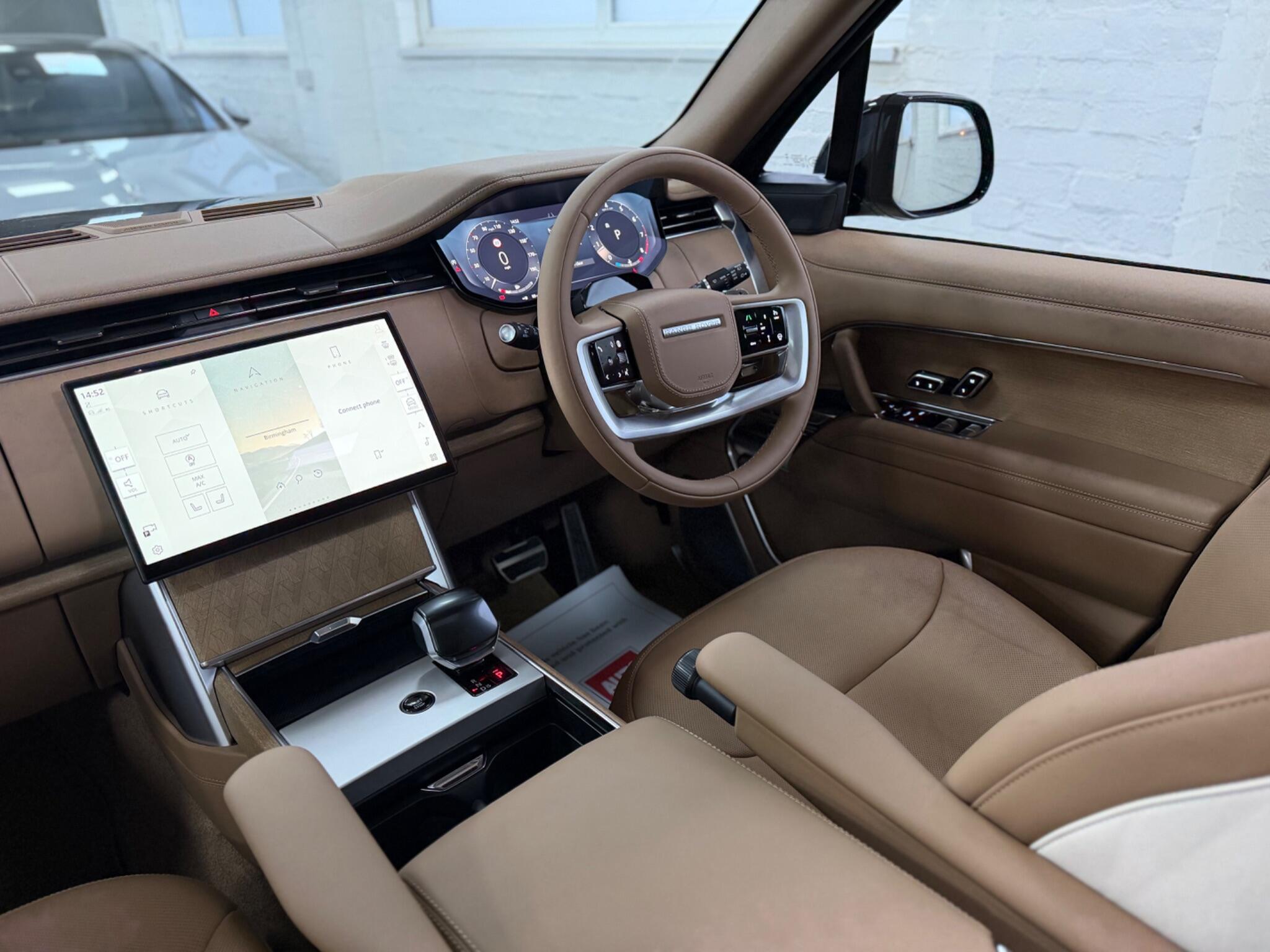 Land Rover Range Rover view 51