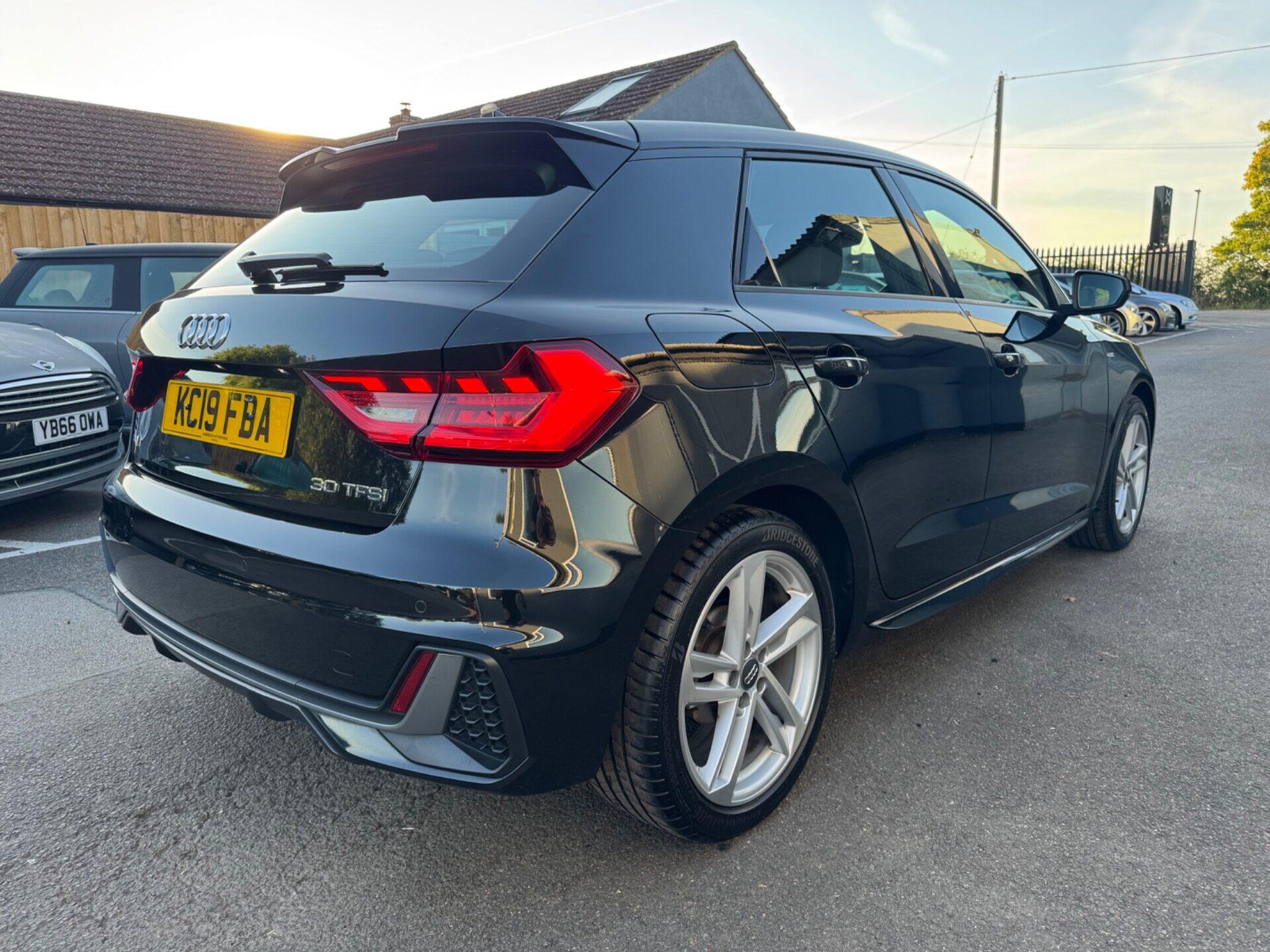 Audi A1 view 13
