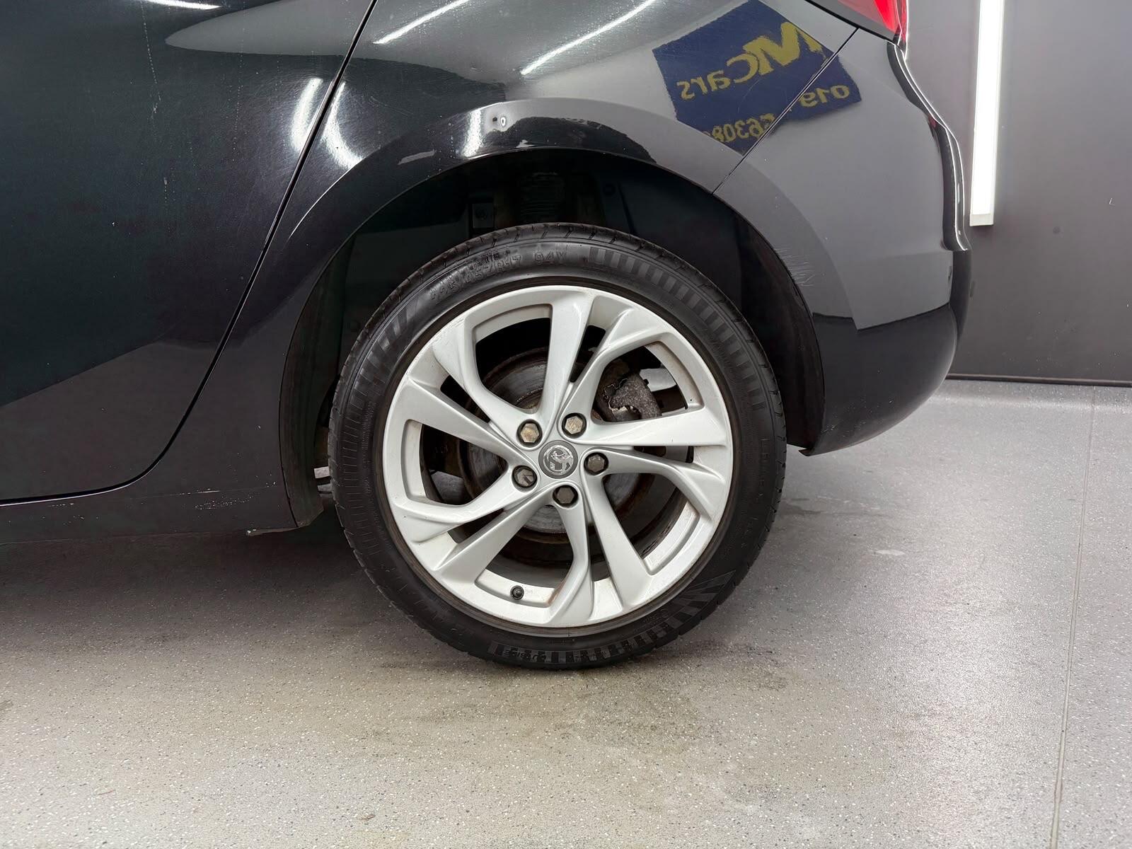 Vauxhall Astra view 19