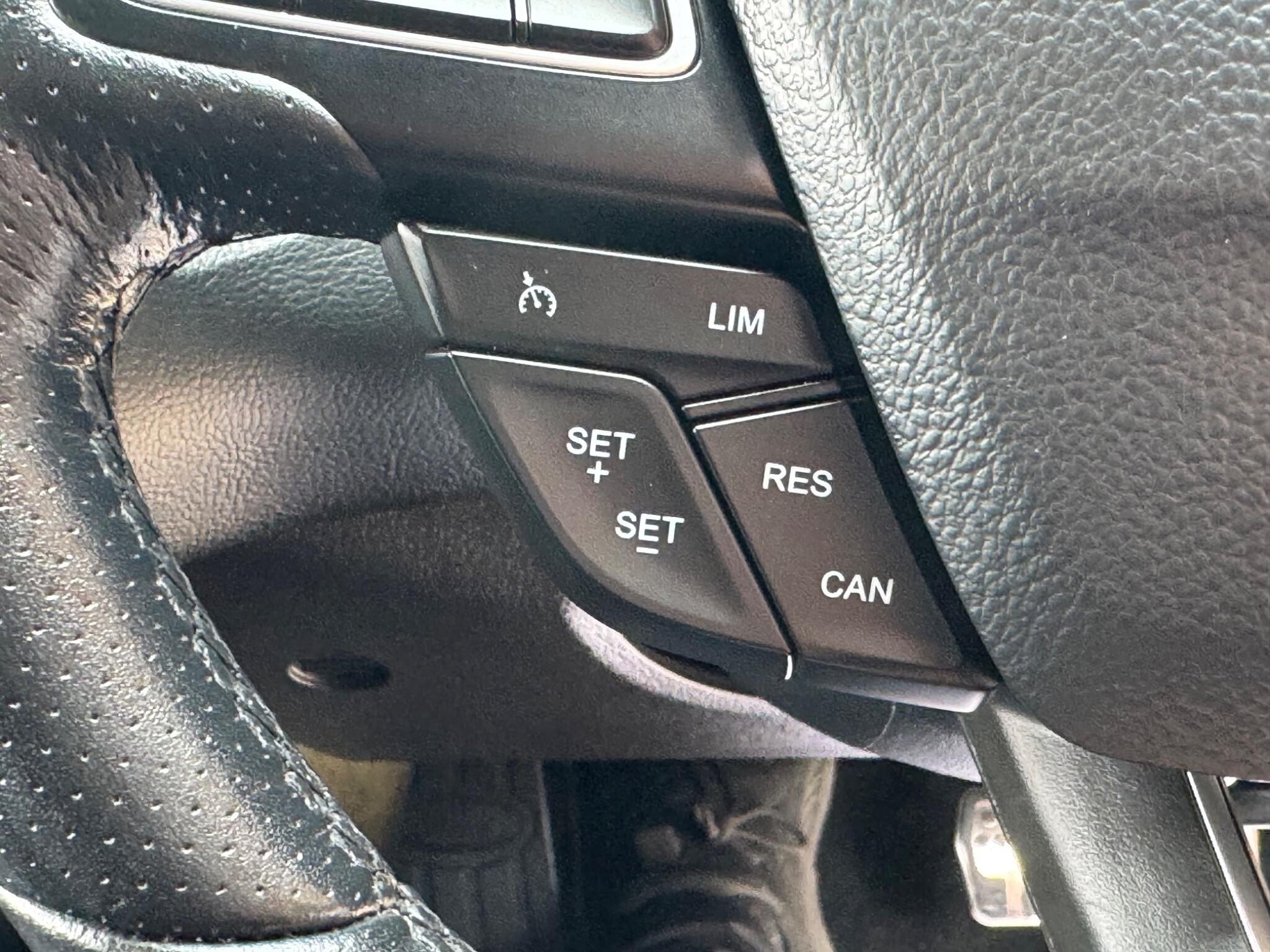 Ford Focus view 21