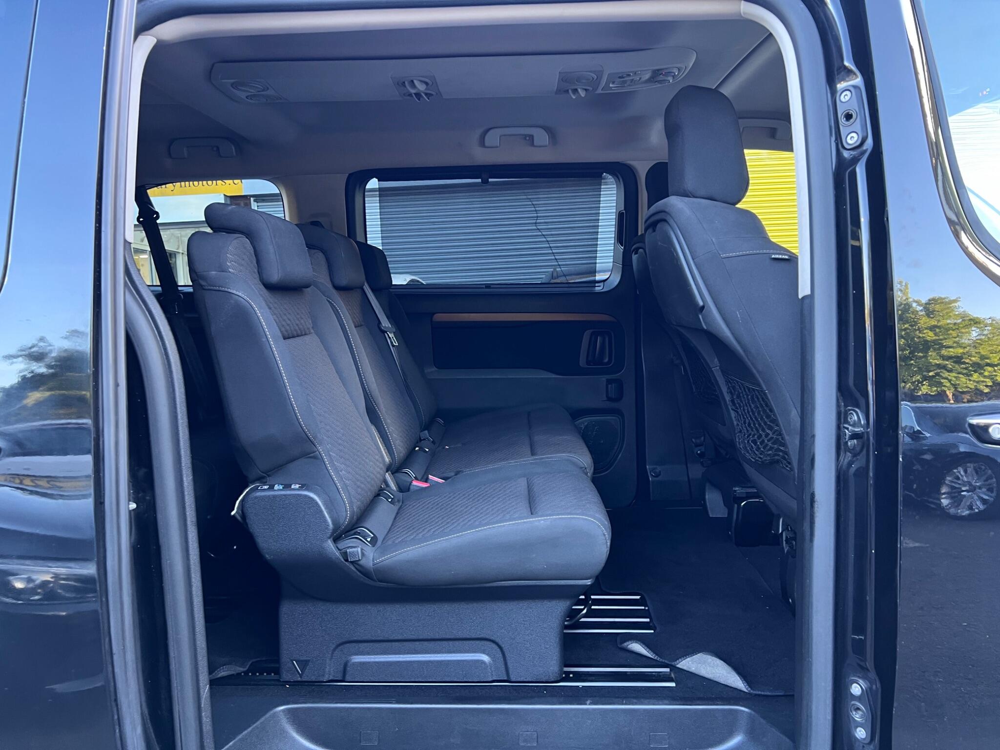 Toyota Proace Verso view 26