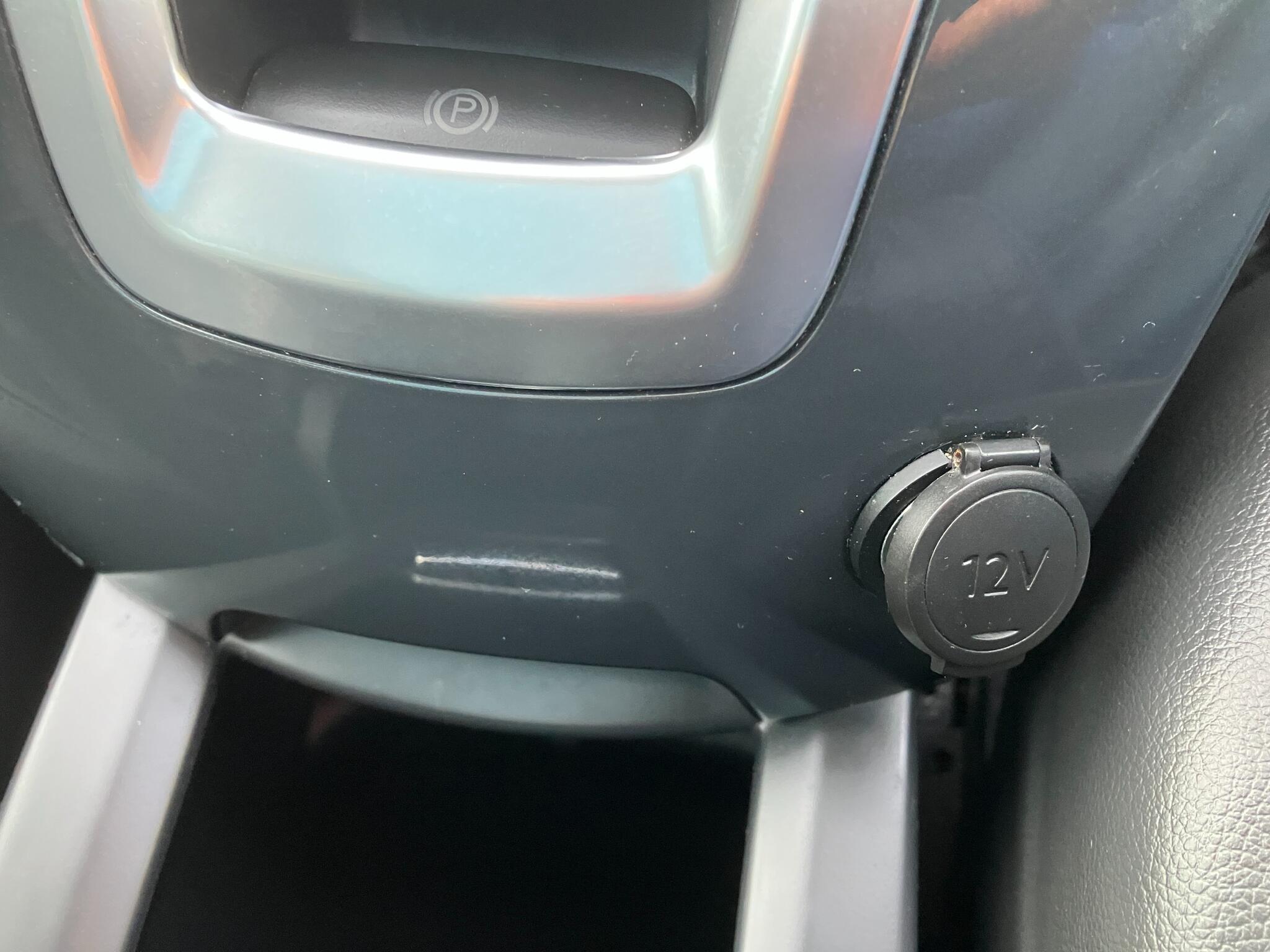 Peugeot 5008 view 18