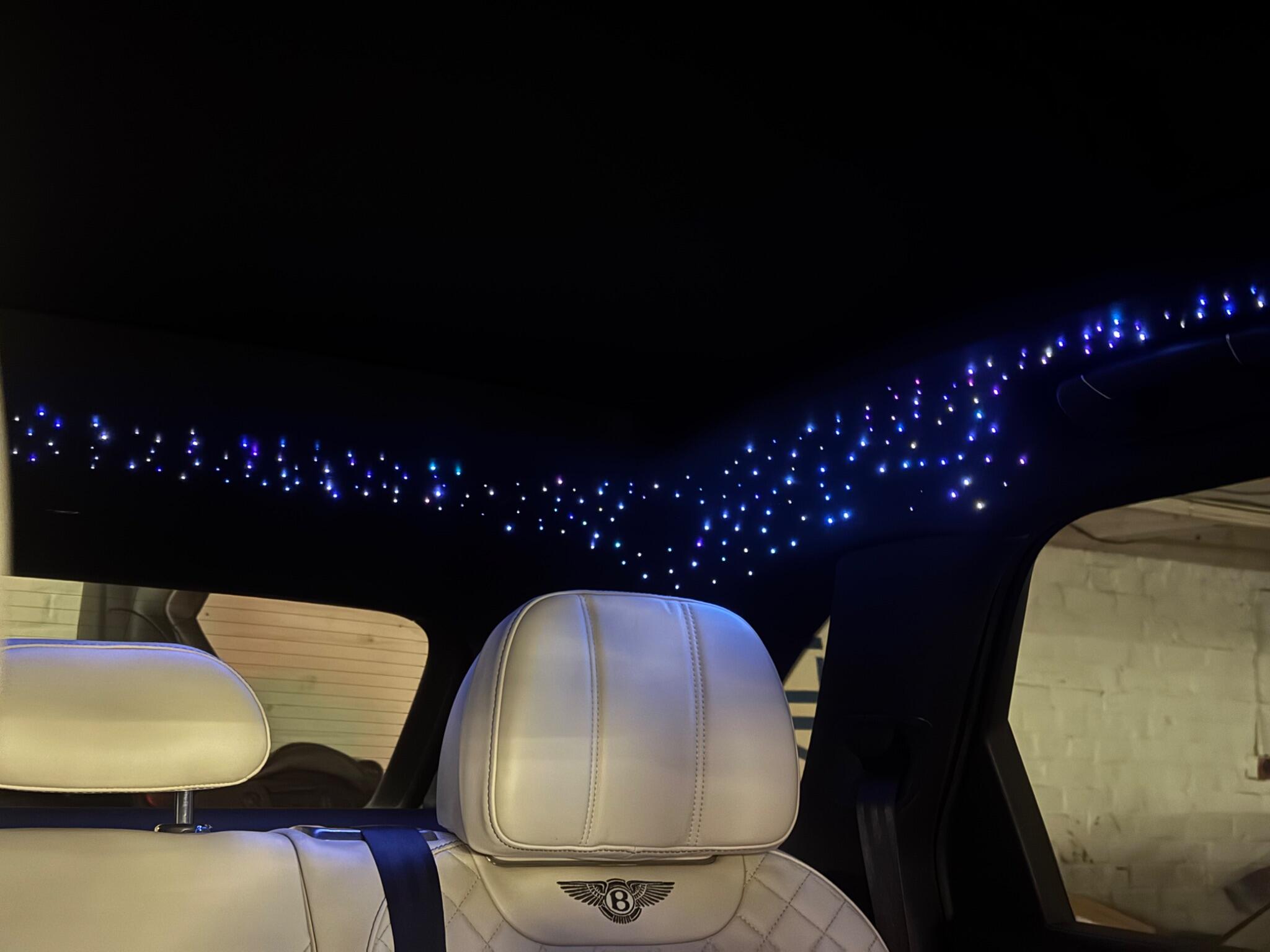 Bentley Bentayga view 31