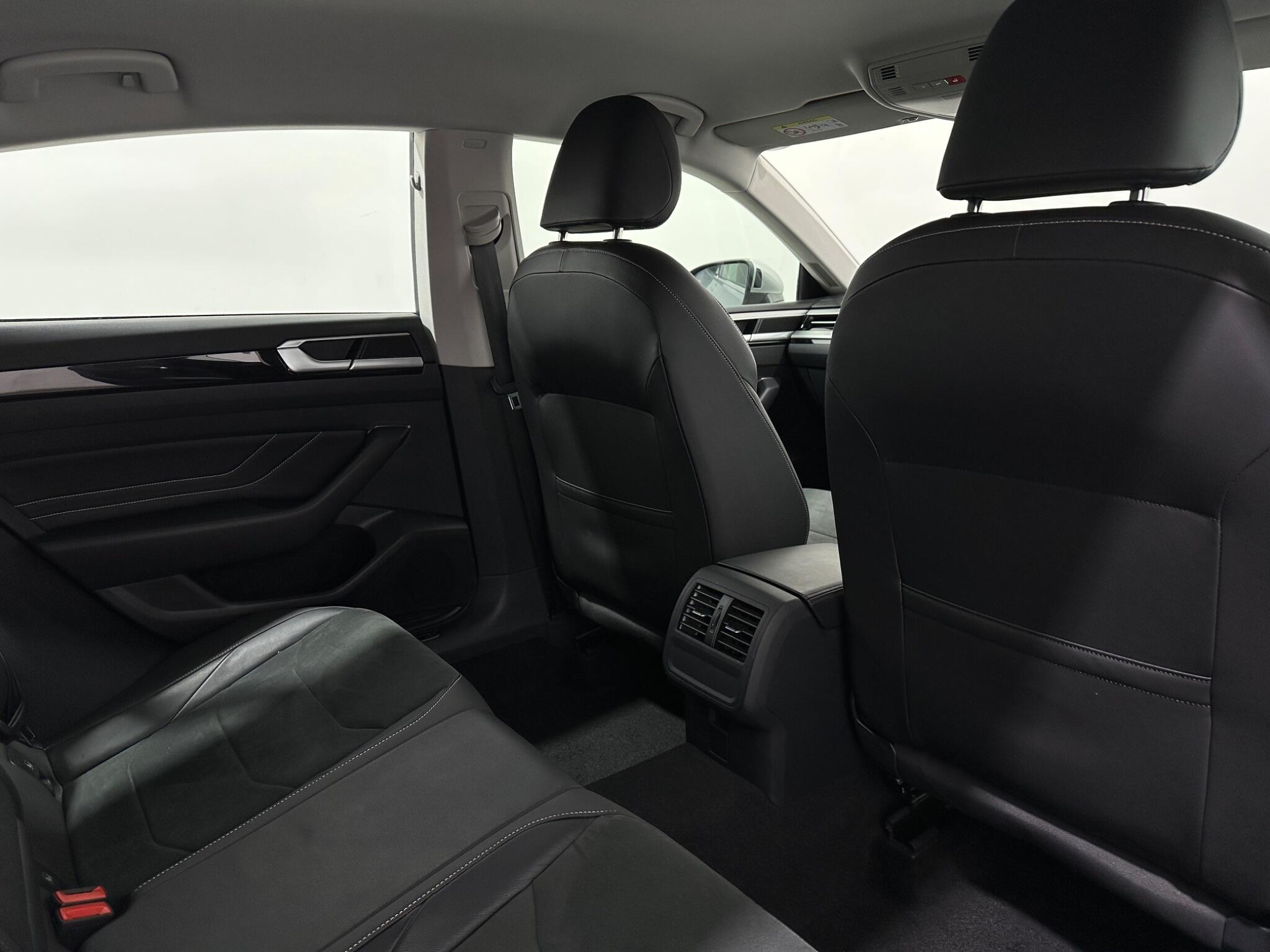 Volkswagen Arteon view 42