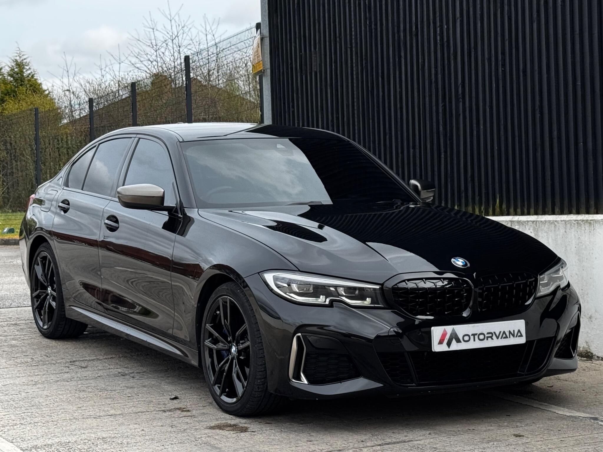 BMW 3 Series view 9