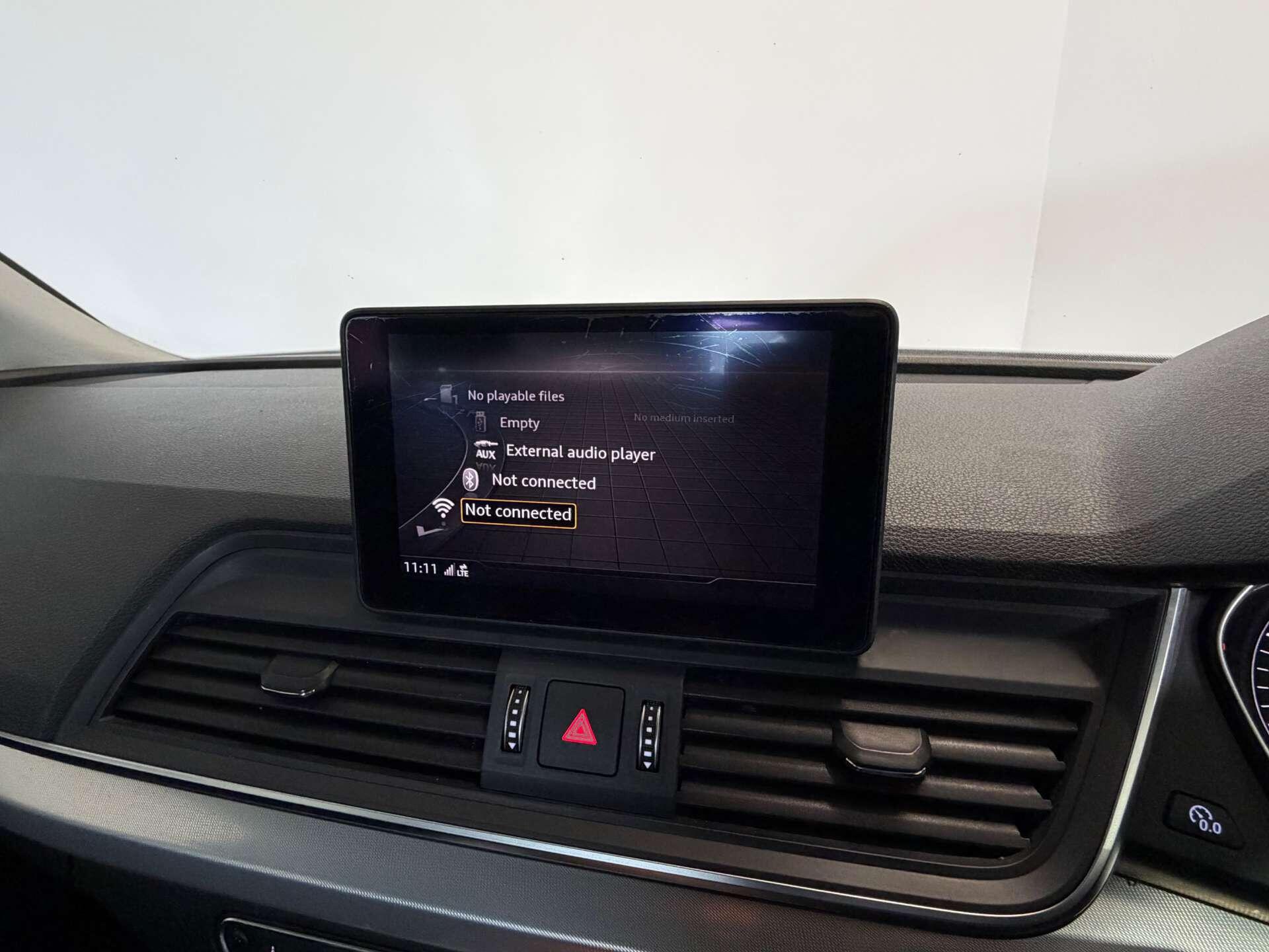 Audi Q5 view 31